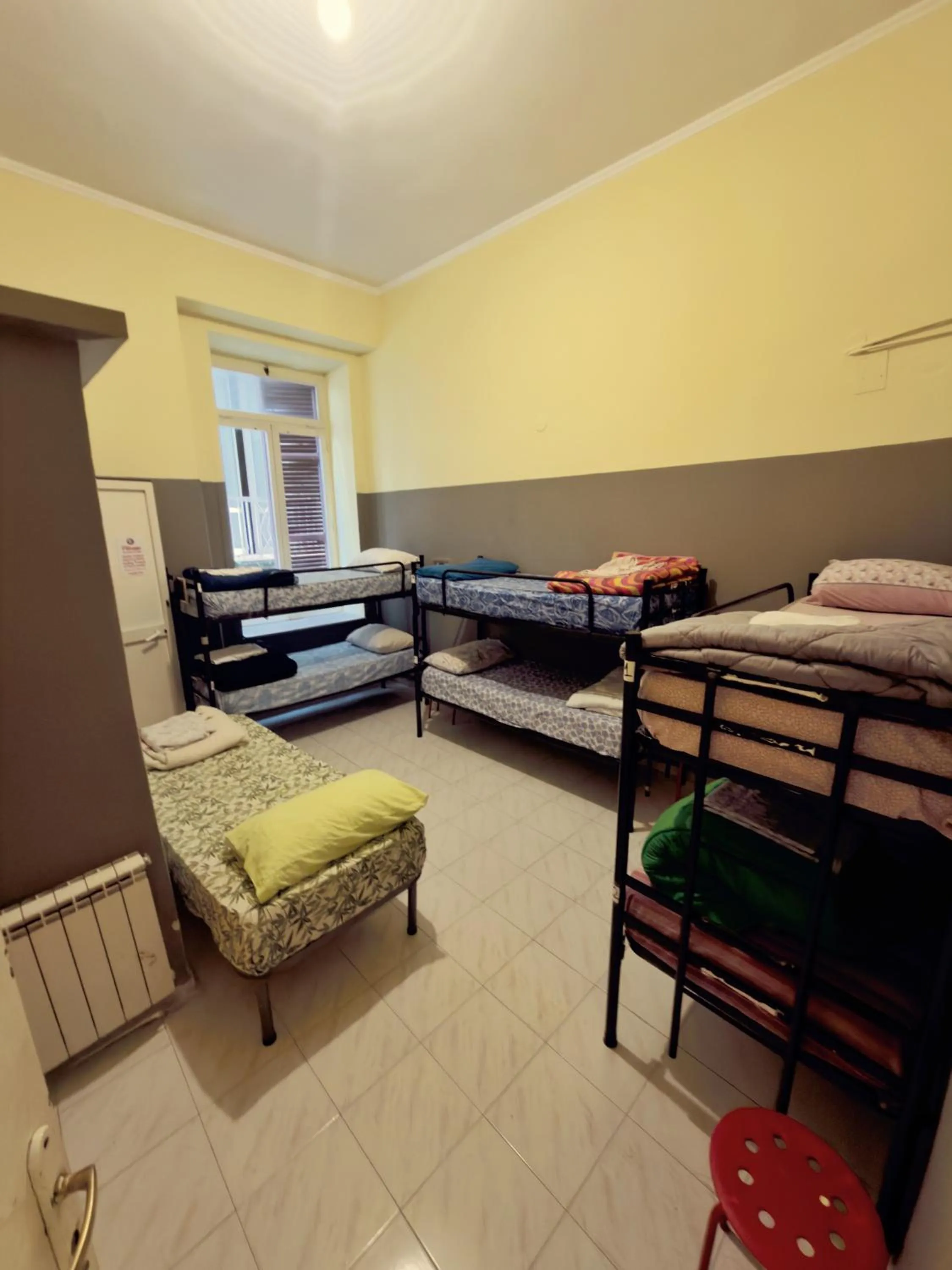 Bed in Naples Pizza Hostel