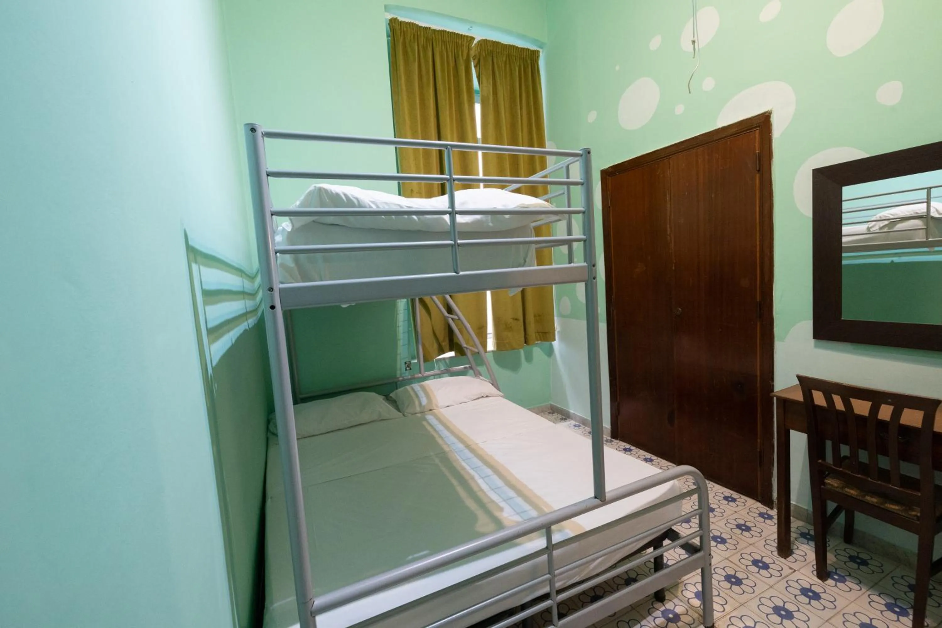 Bed in Naples Pizza Hostel