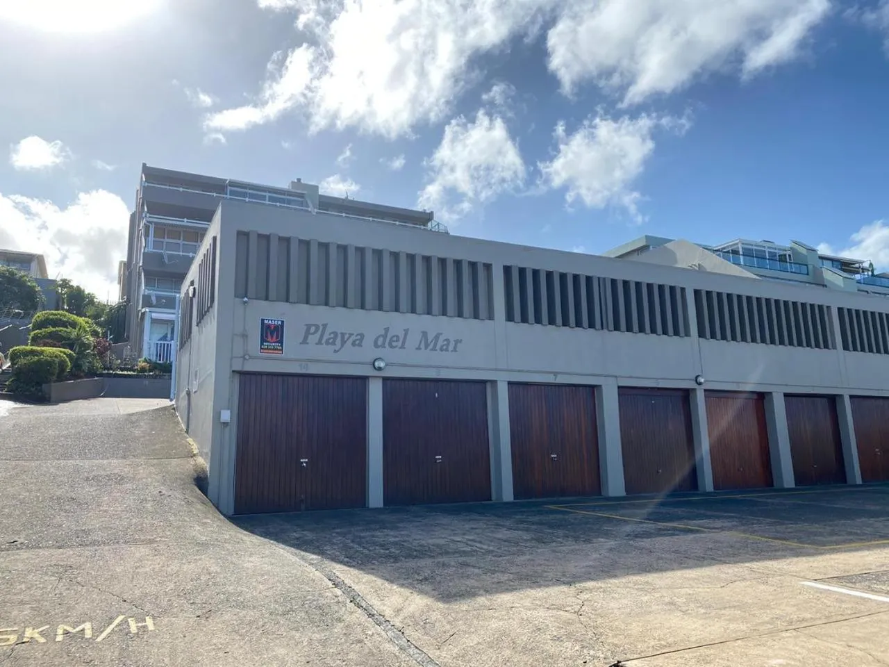 Property building in Playa Del Mar 12