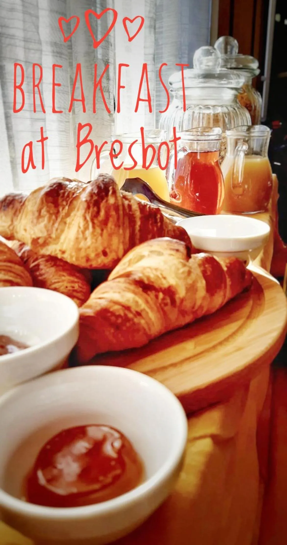 Breakfast in Bresbot B&B