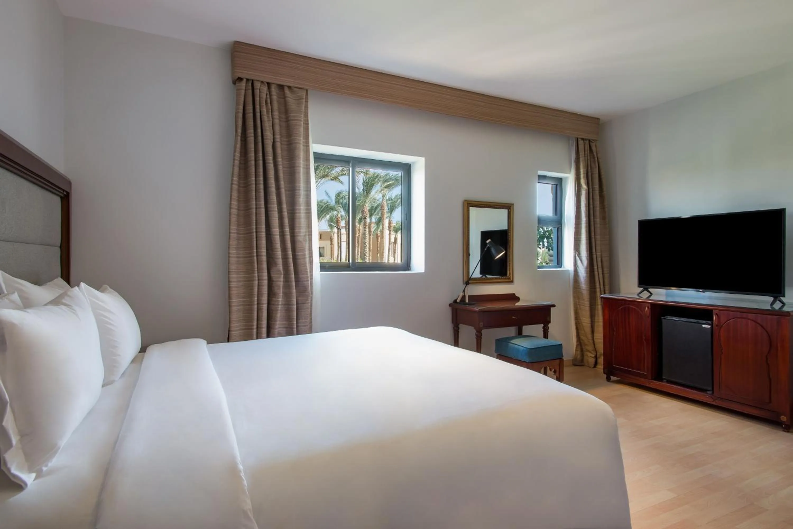 Bed in Marina Resort Port Ghalib, a member of Radisson Individuals