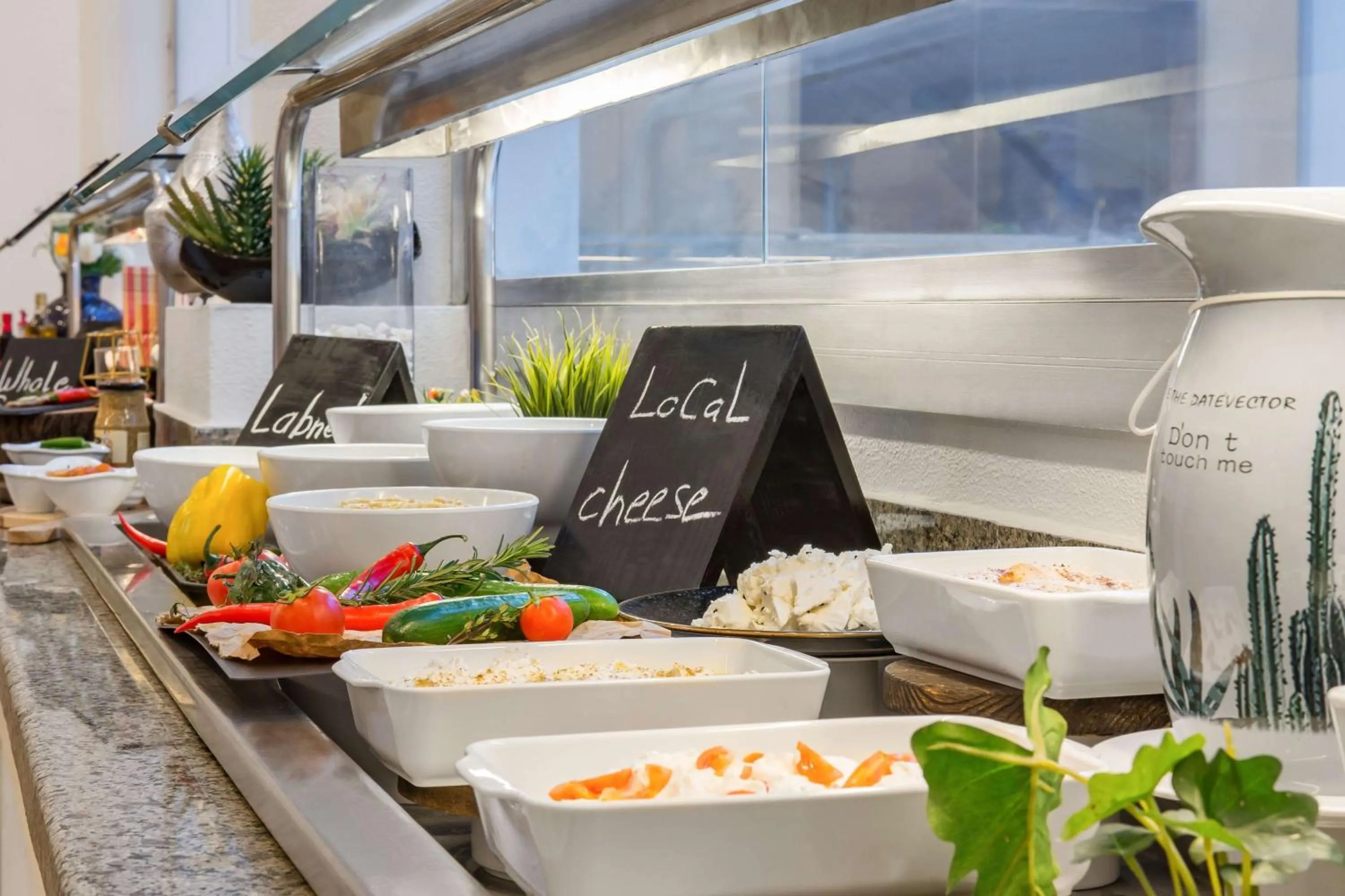 Restaurant/places to eat in Marina Resort Port Ghalib, a member of Radisson Individuals