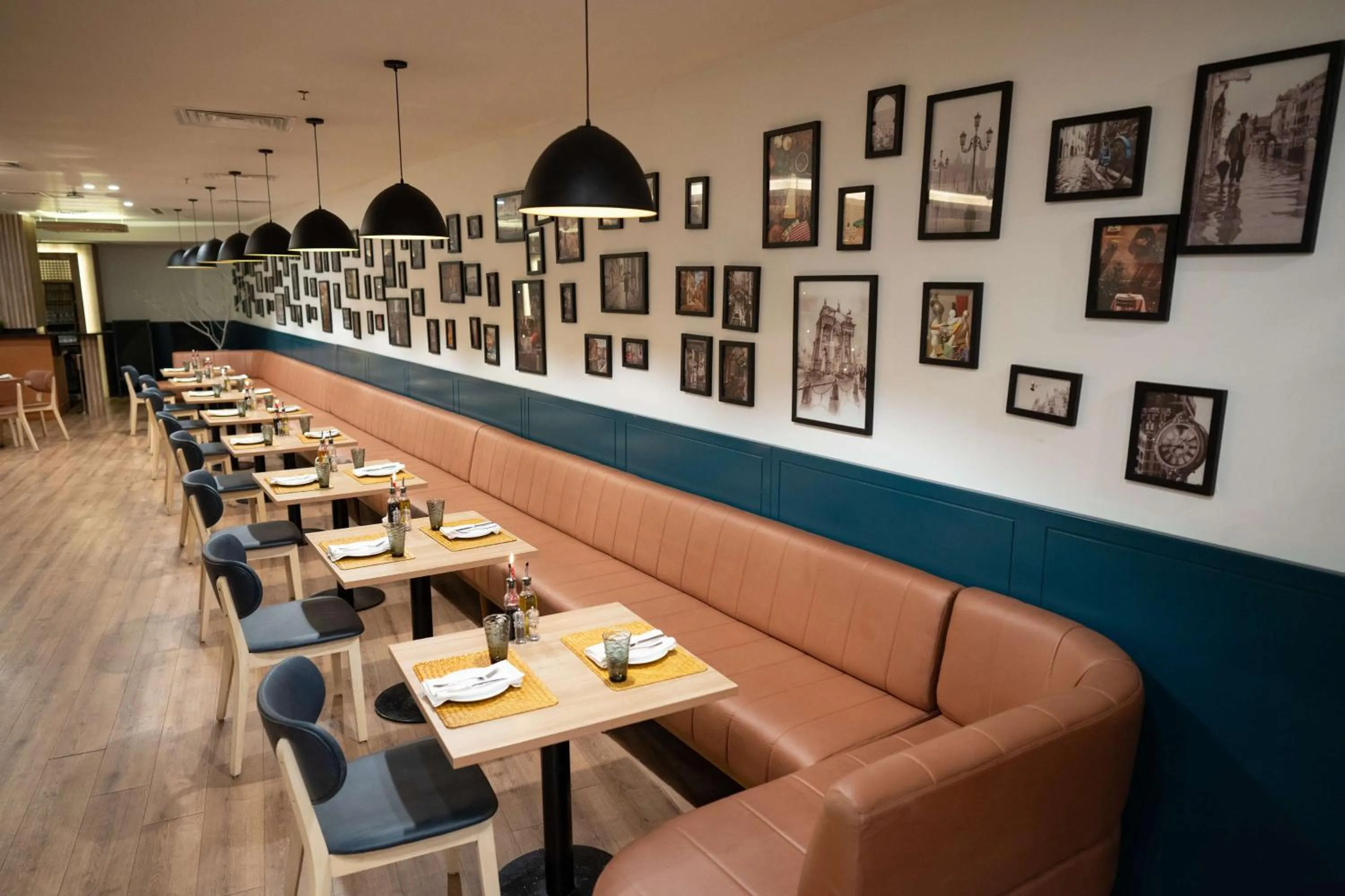 Restaurant/places to eat in Marina Resort Port Ghalib, a member of Radisson Individuals