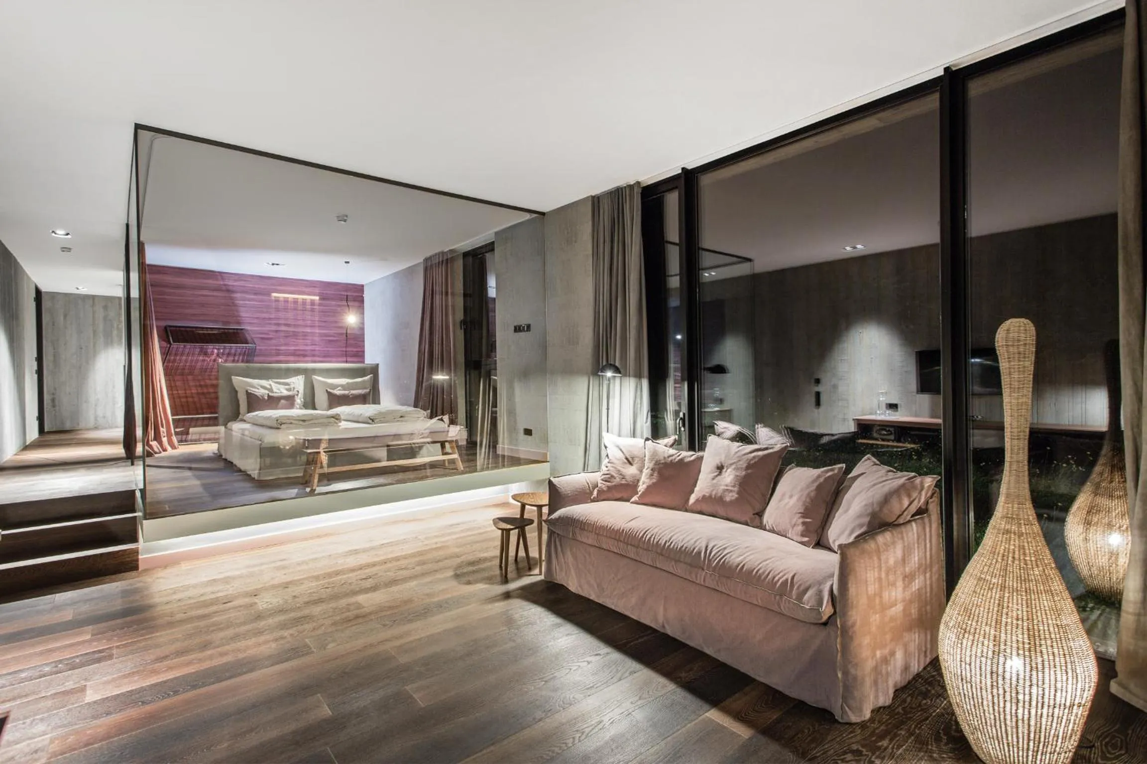 Living room, Bed in Senses Violett Suites - Adults Only