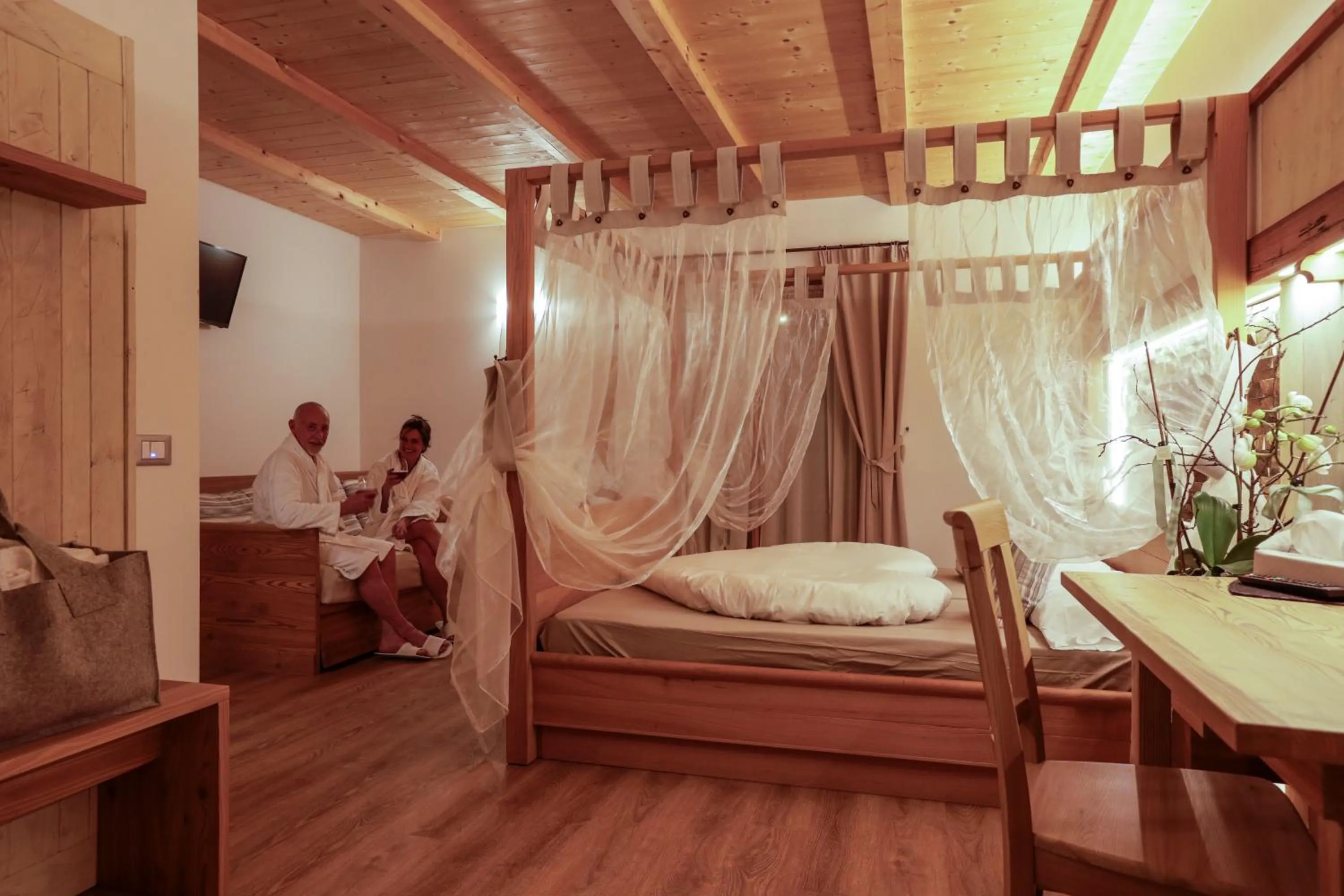 Bed in Garnì & Wellness Anderle