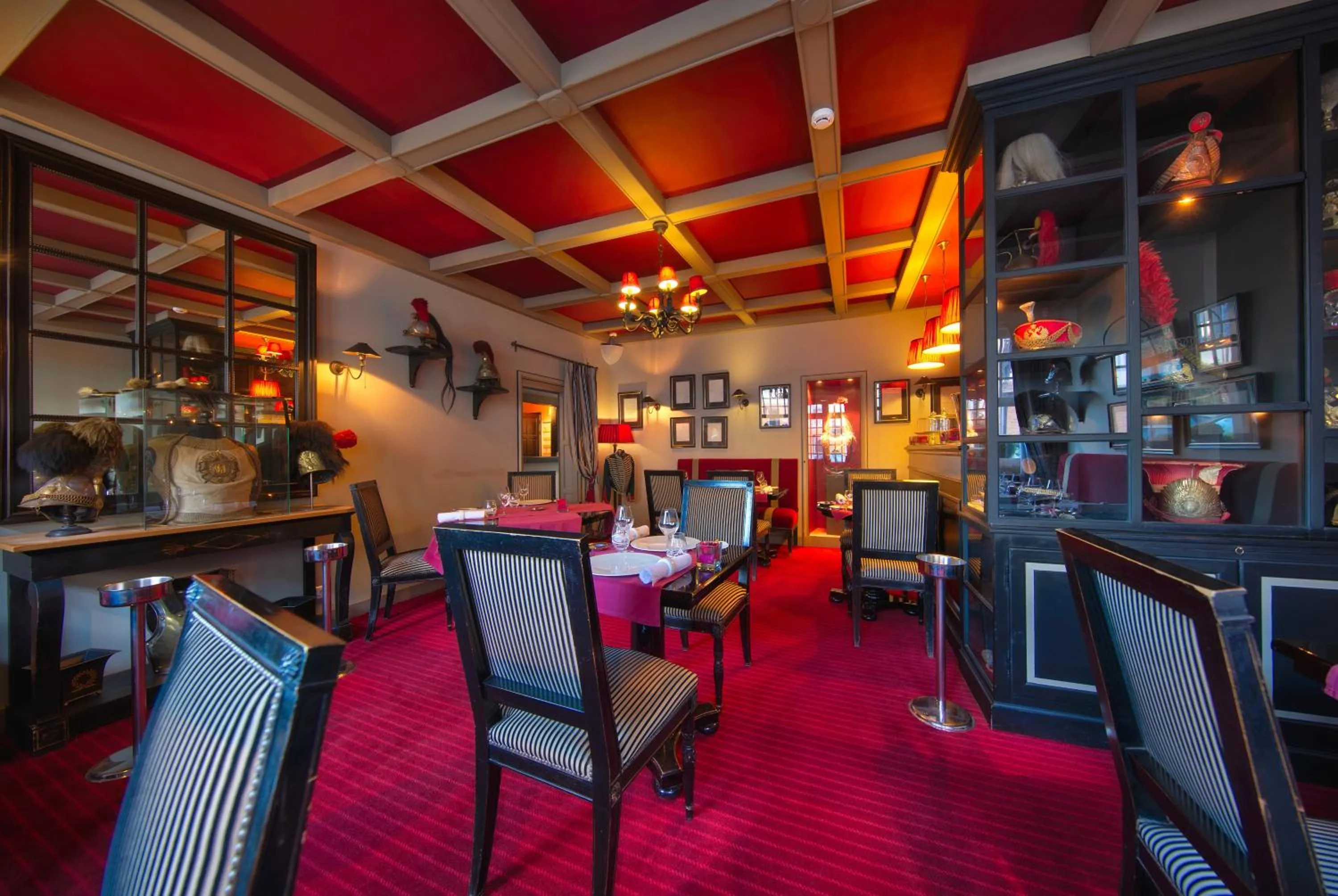 Restaurant/places to eat in Hôtel La Licorne & Spa