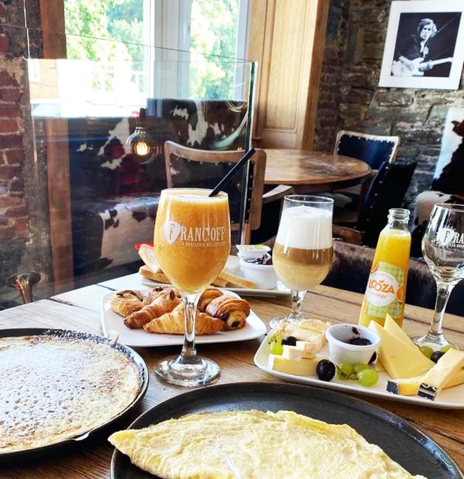 Standard Double or Twin Room in Luxury Spa Hotel - Ardennes