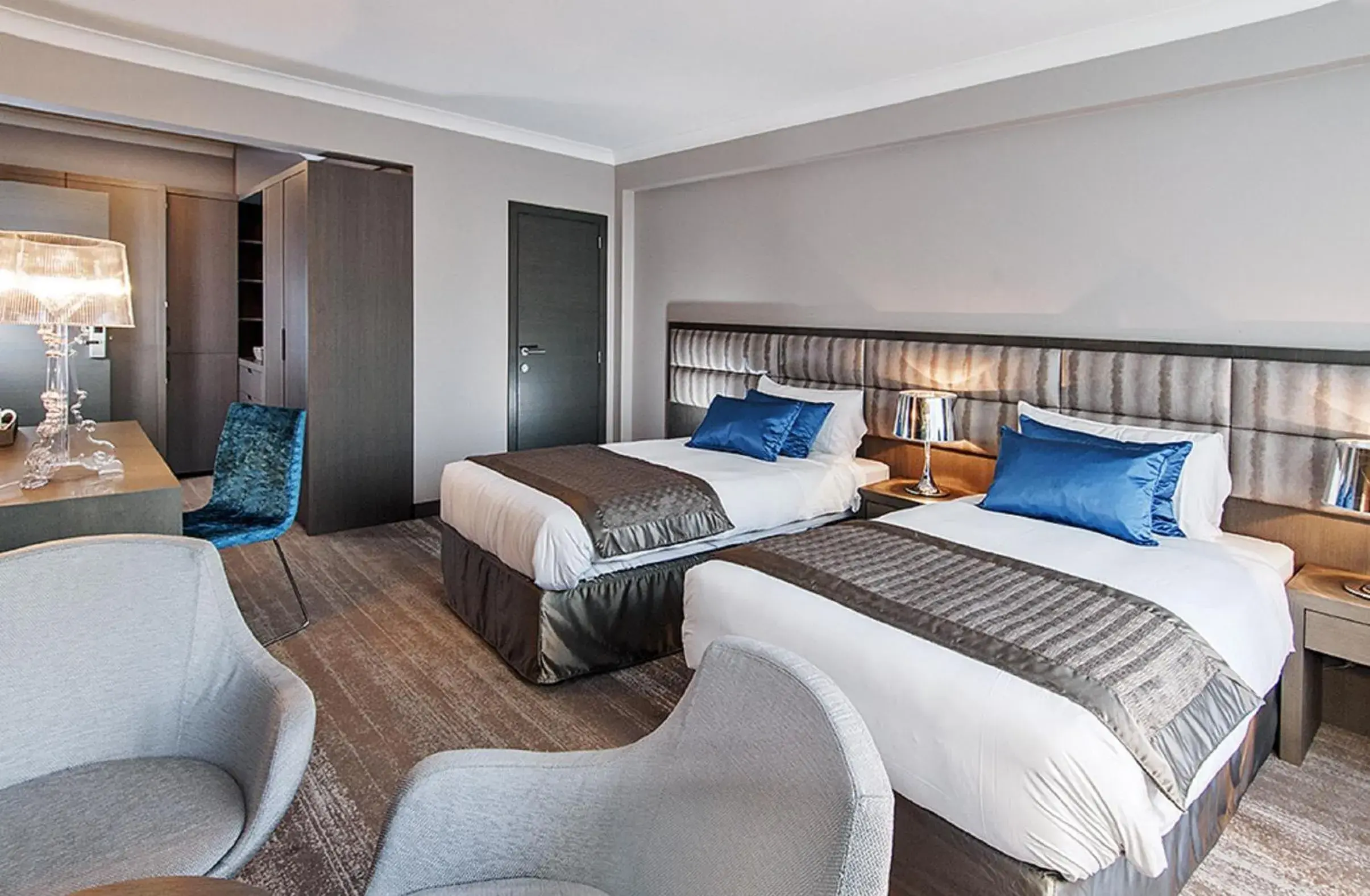 Twin Room in Hotel Agenda Louise Twin Room in Hotel Agenda Louise