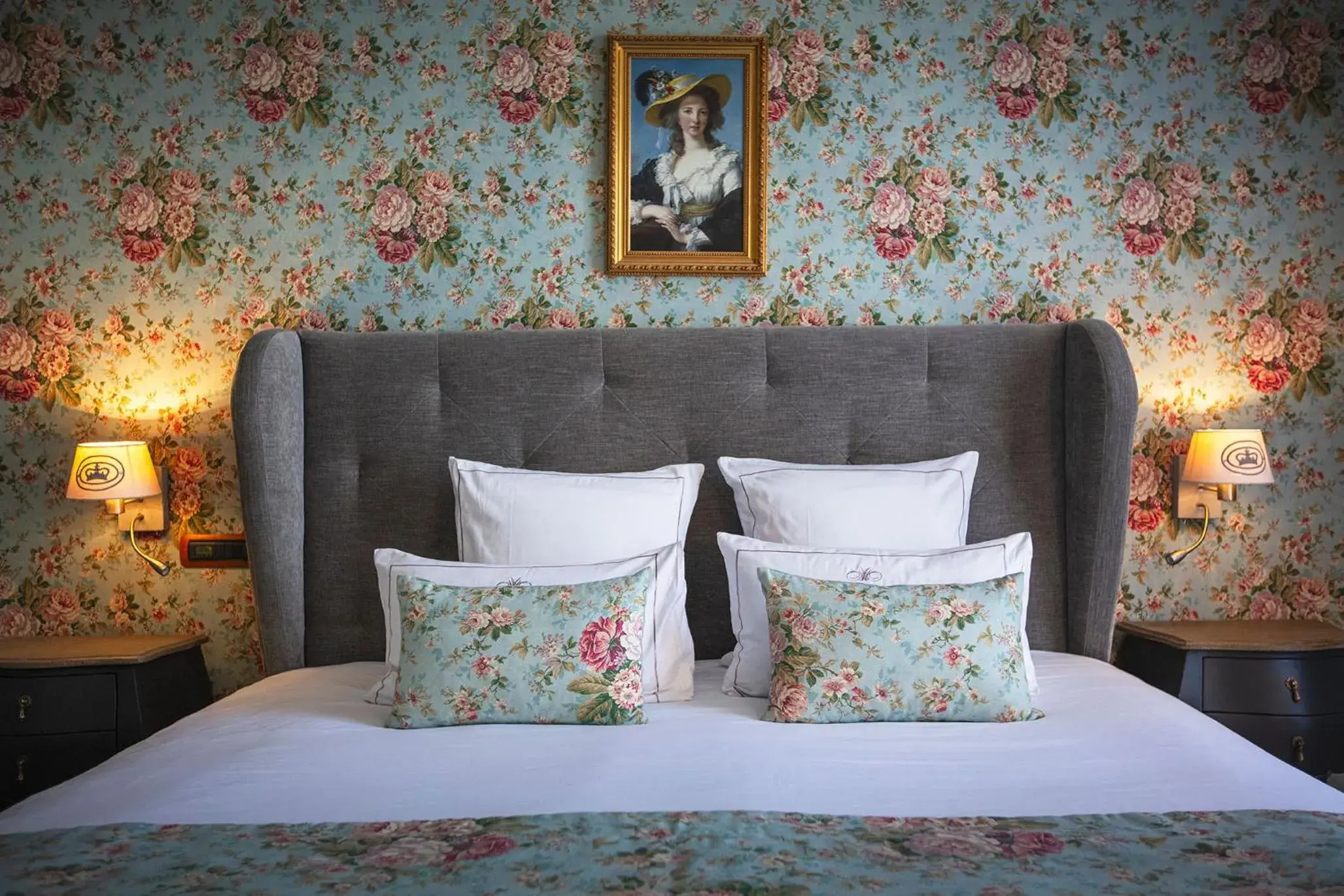 Deluxe Queen Room - Non-Smoking in Hotel & Spa Le Grand Monarque, BW Premier Collection Deluxe Queen Room - Non-Smoking in Hotel & Spa Le Grand Monarque, BW Premier Collection