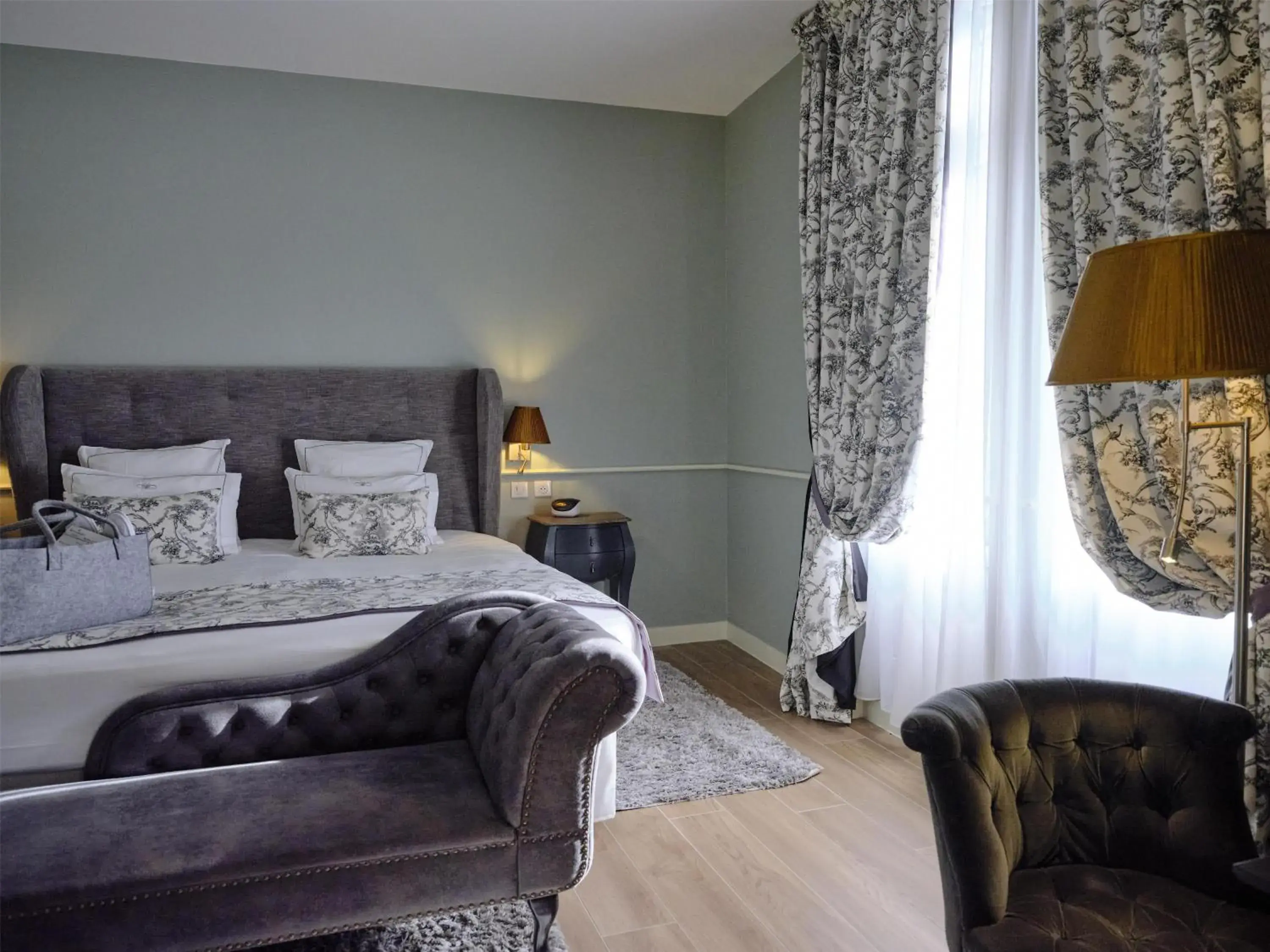 Prestige King Room in Hotel & Spa Le Grand Monarque, BW Premier Collection Prestige King Room in Hotel & Spa Le Grand Monarque, BW Premier Collection