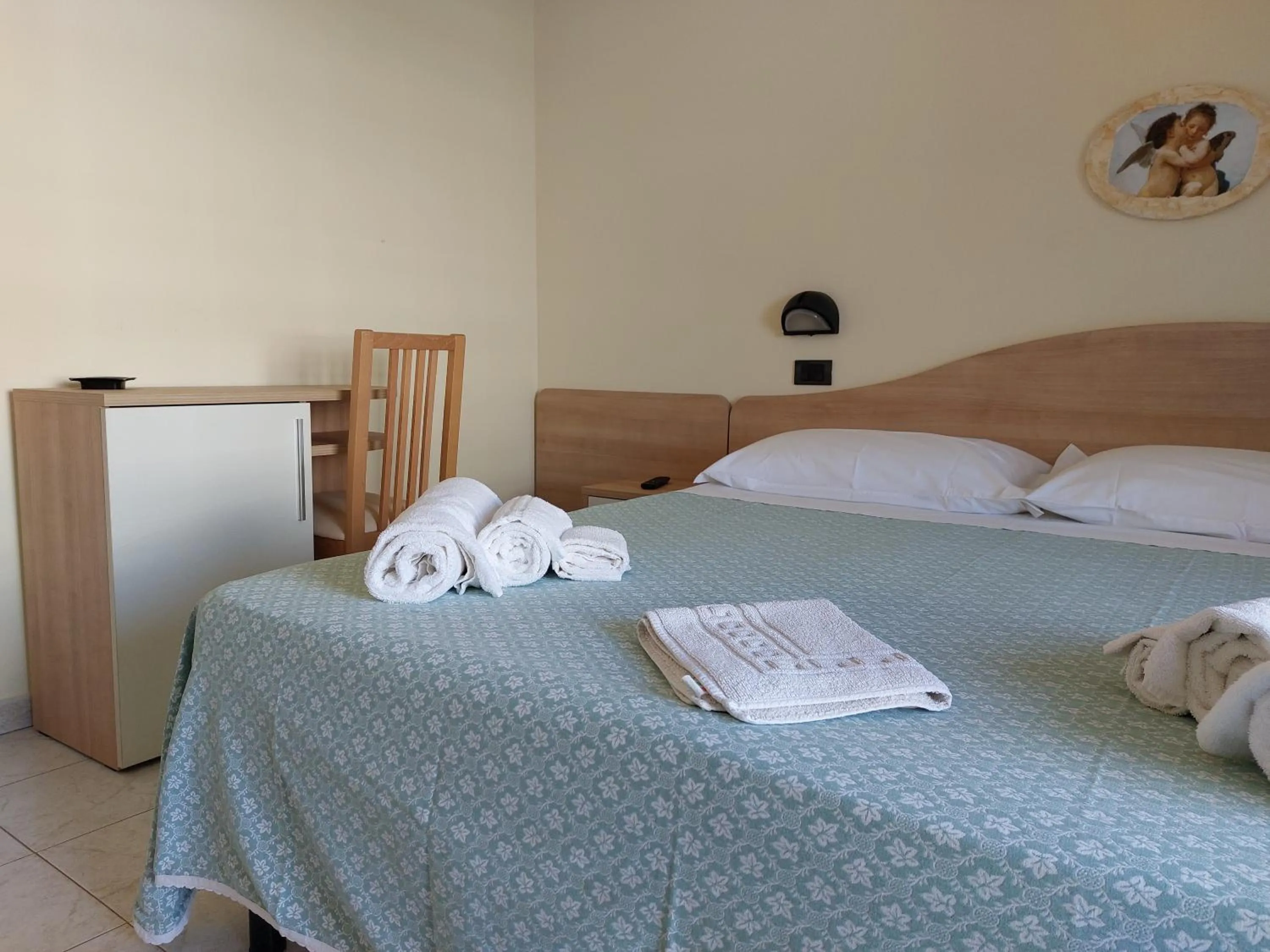 Bed in Hotel Villa Aurora