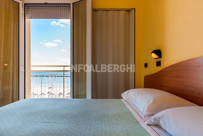 Bed in Hotel Villa Aurora