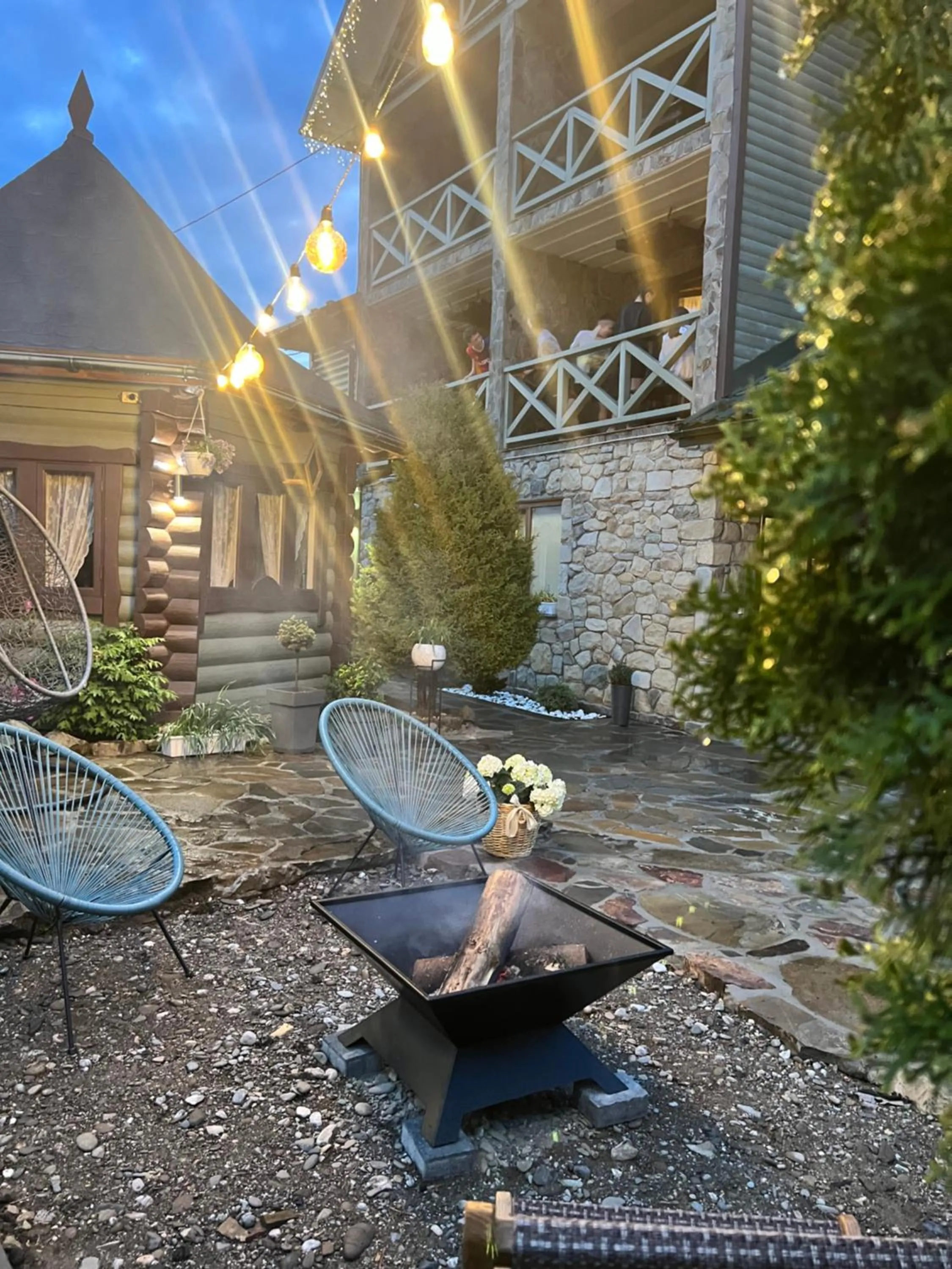 Property building in Zatyshok nad Prutom