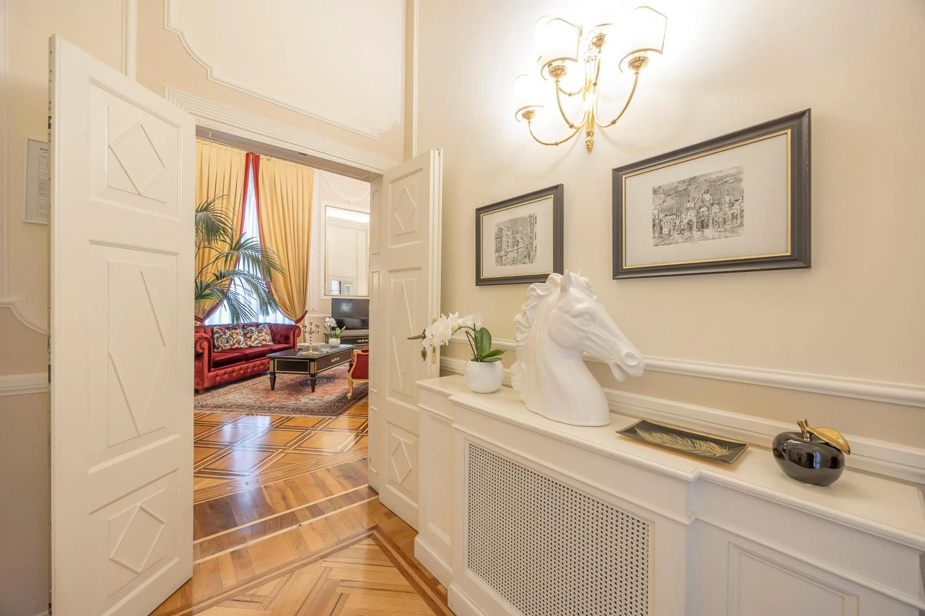 Living room in Palazzo Monga Boutique Guesthouse