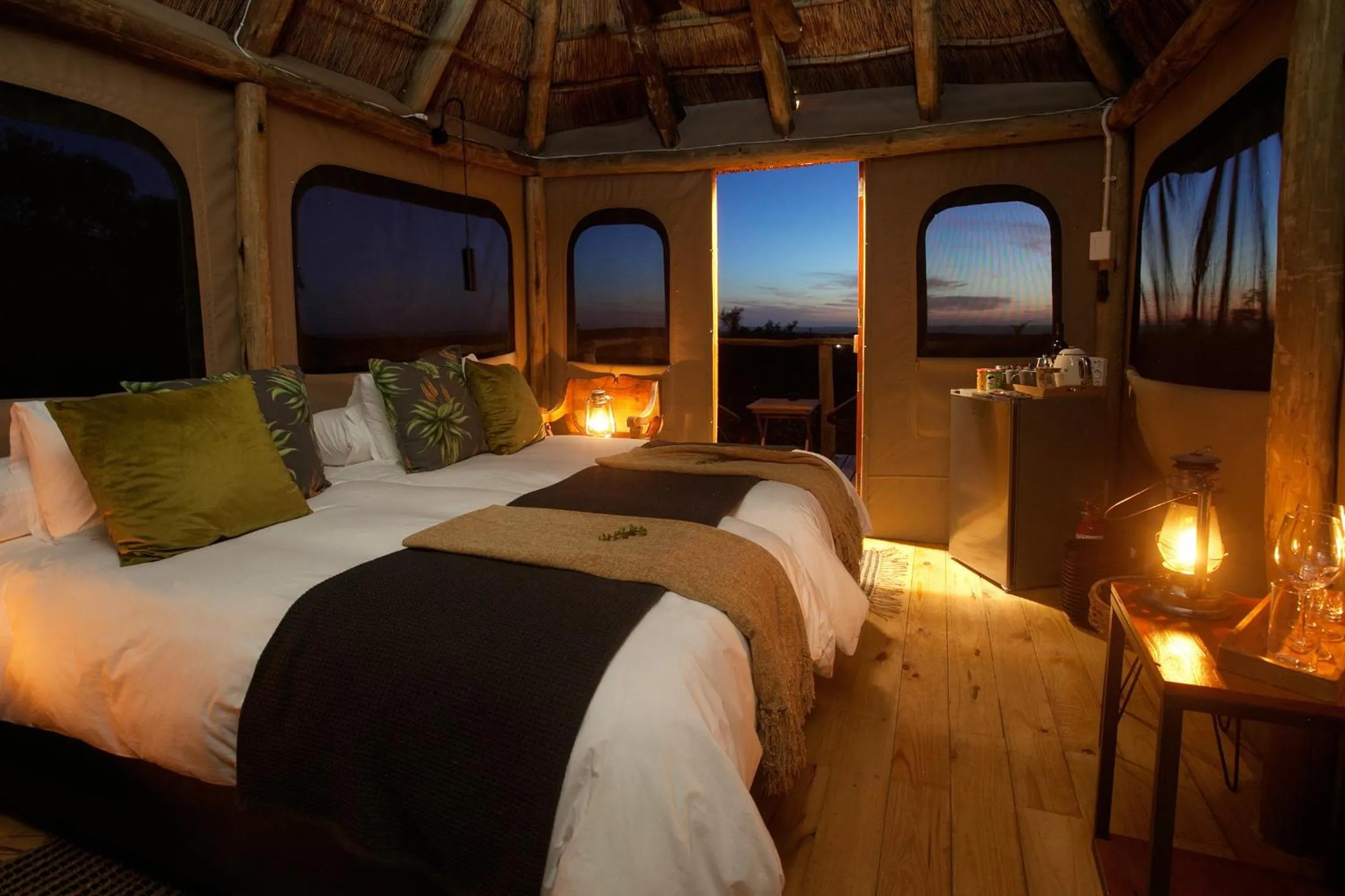 Bedroom, Bed in Addo Elephant Safari Lodge - Bellevue Forest Reserve