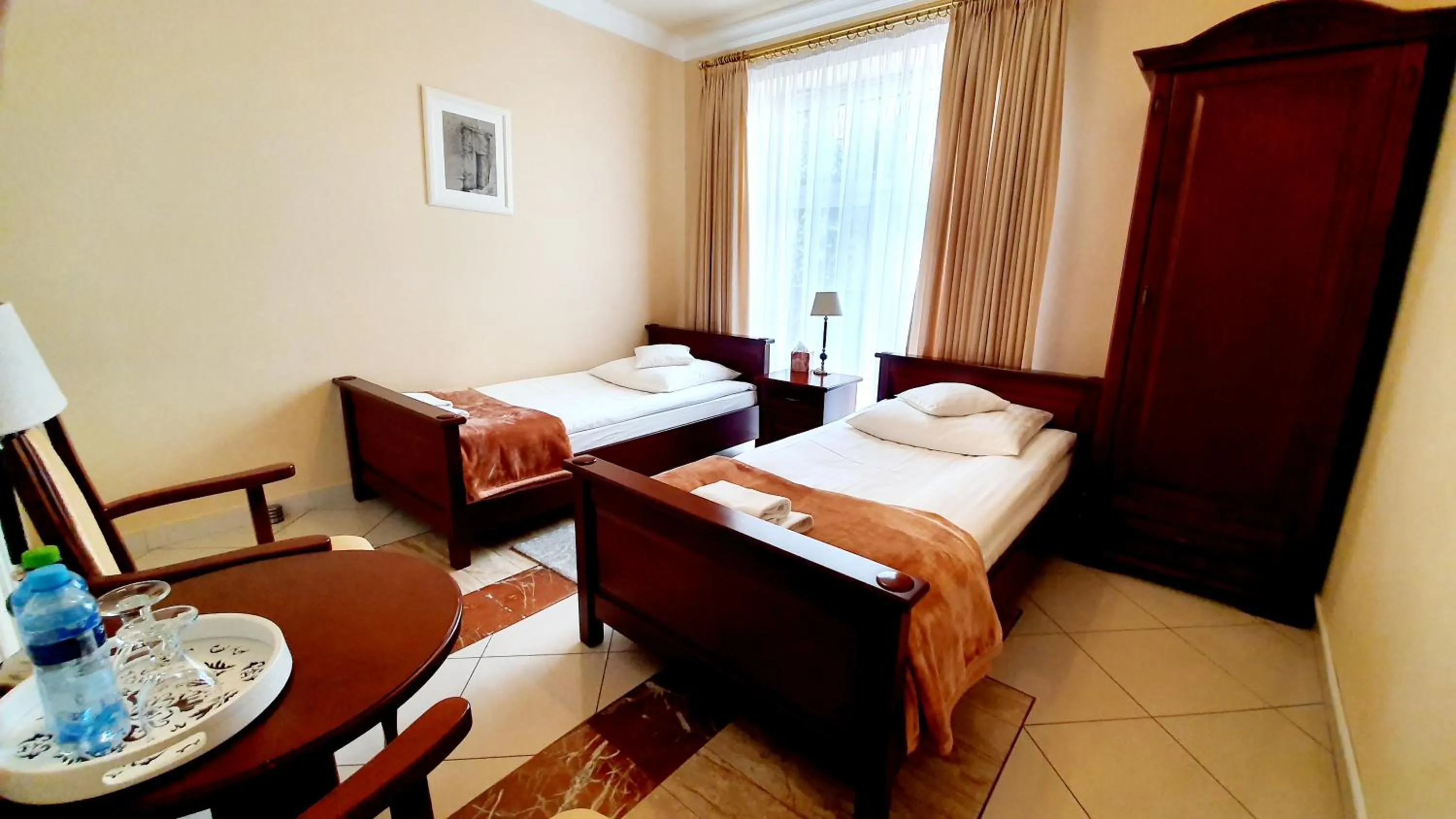 Photo of the whole room, Bed in BTHouse, Pokoje Gościnne