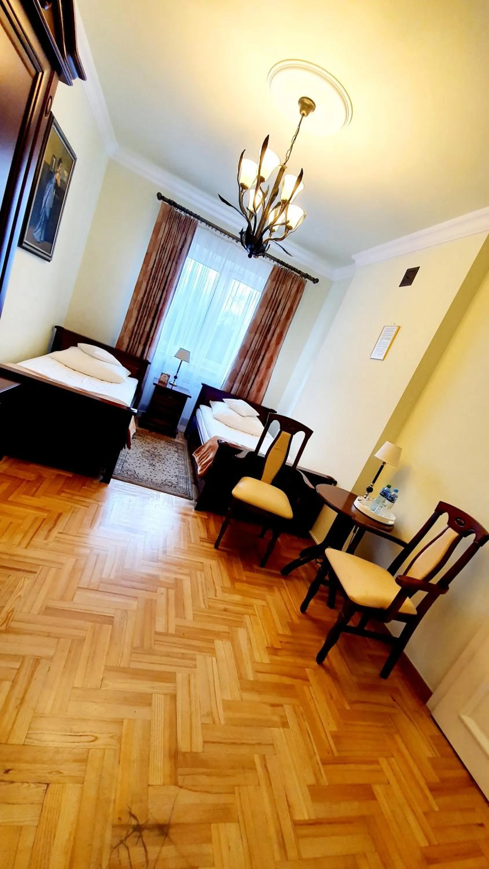 Pets in BTHouse, Pokoje Gościnne