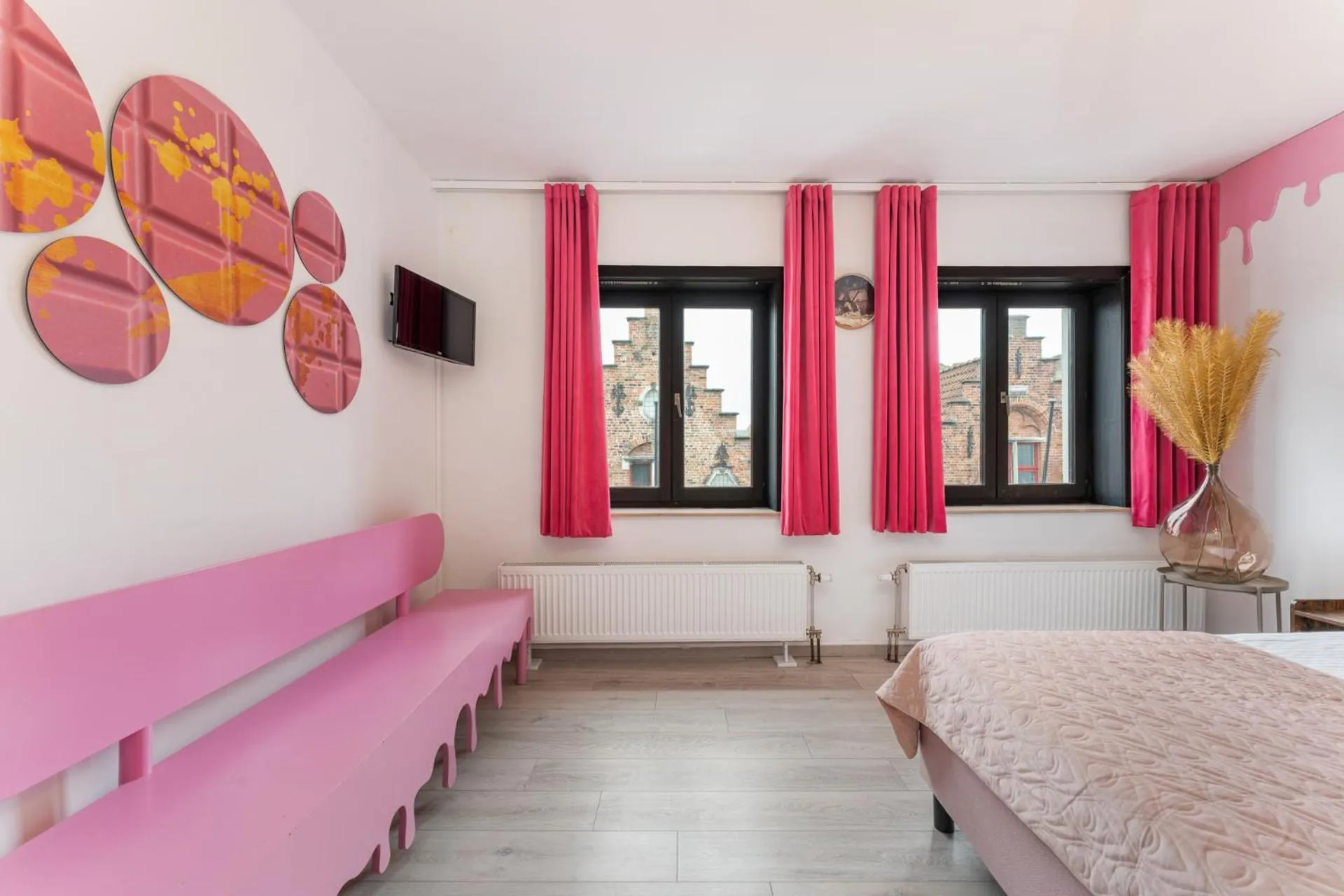 Photo of the whole room, Bed in The Chocolate Suites