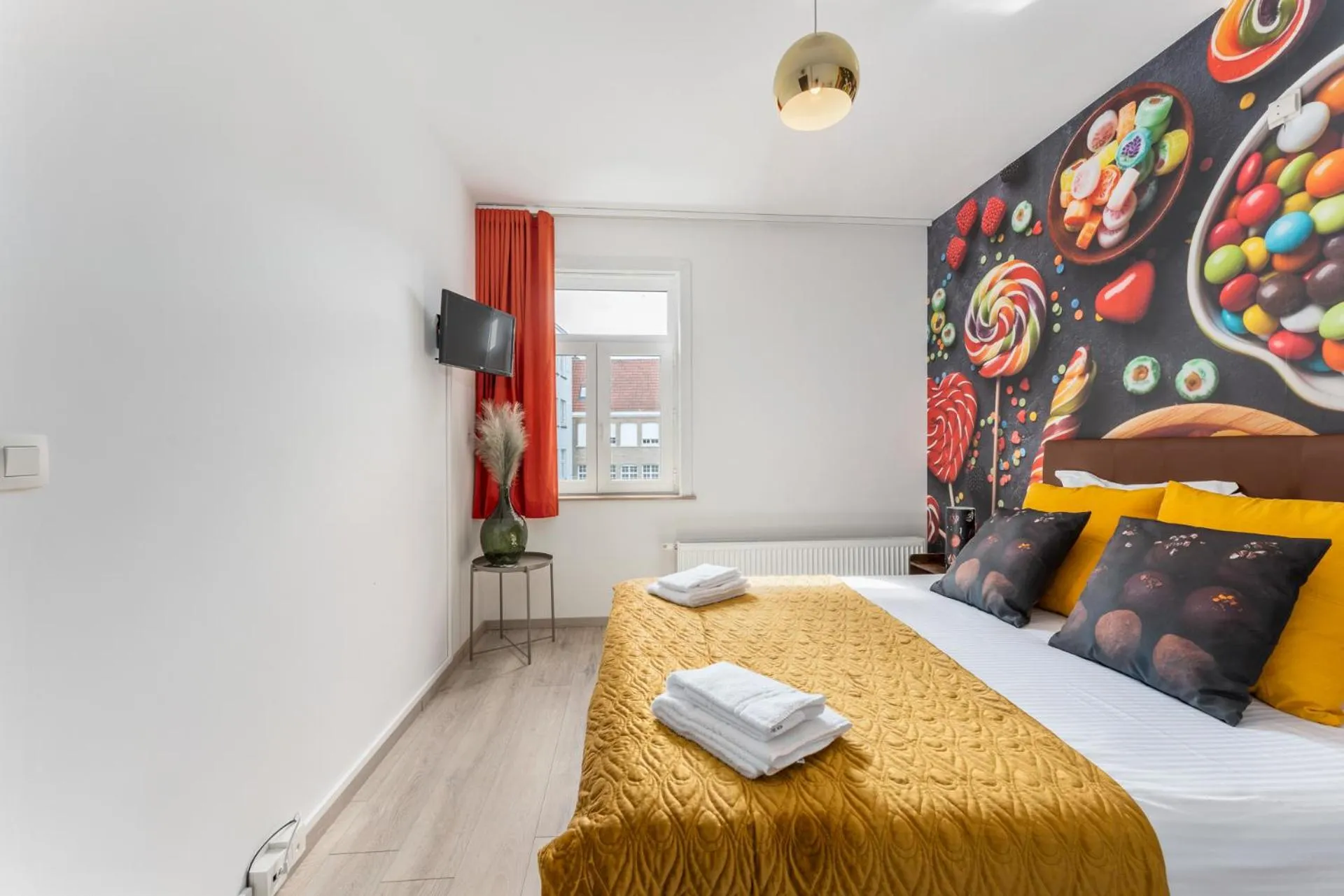 Photo of the whole room, Bed in The Chocolate Suites