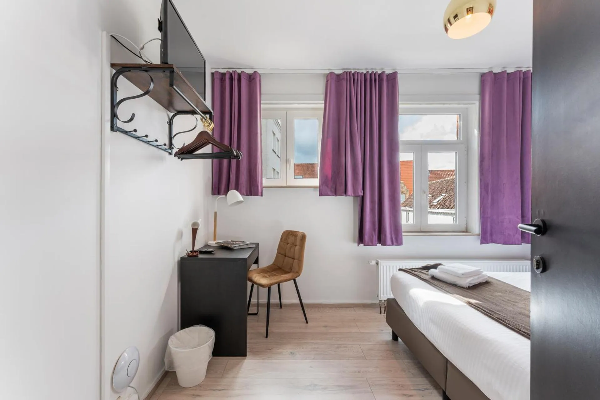 TV and multimedia, Bed in The Chocolate Suites