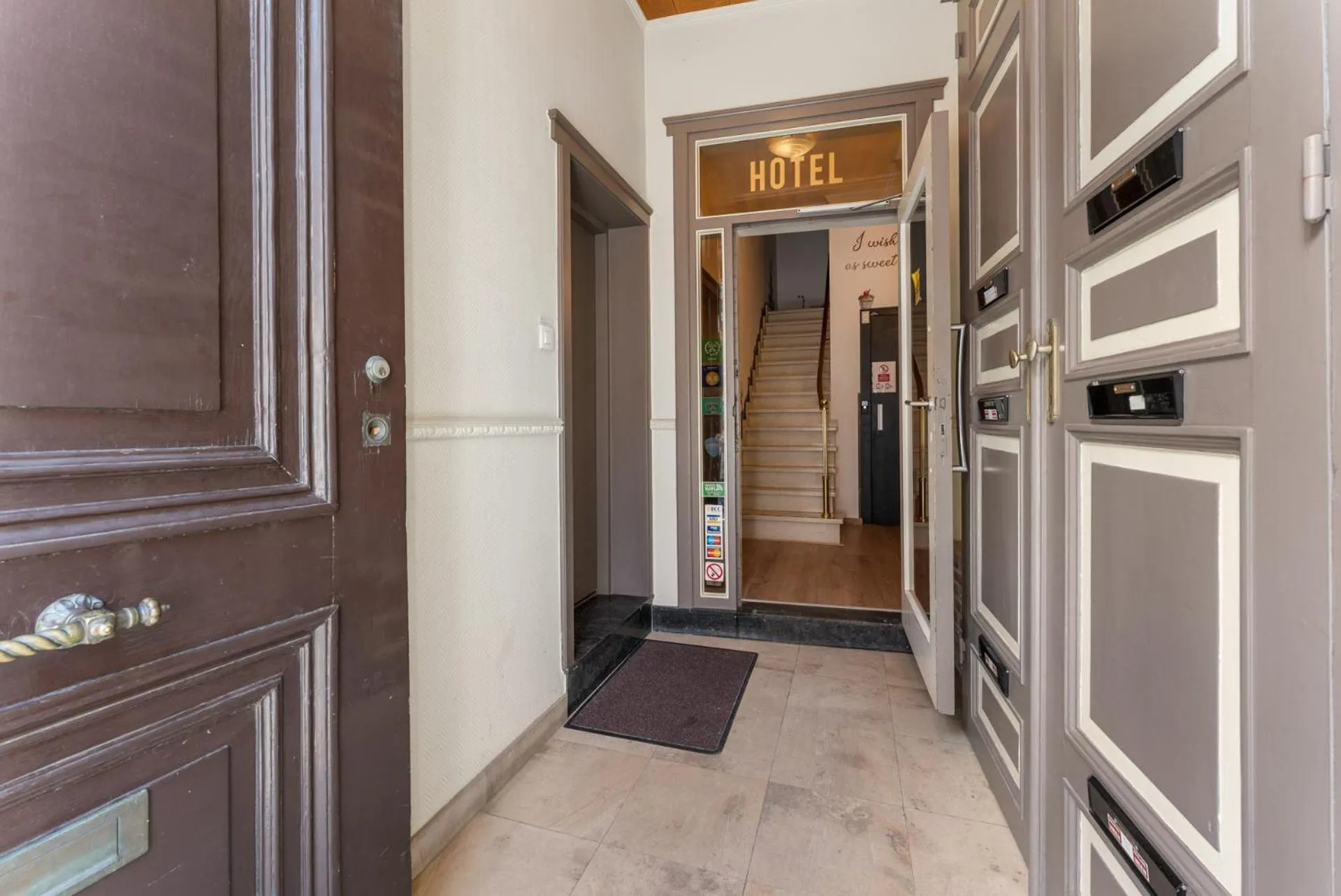 Text overlay in The Chocolate Suites