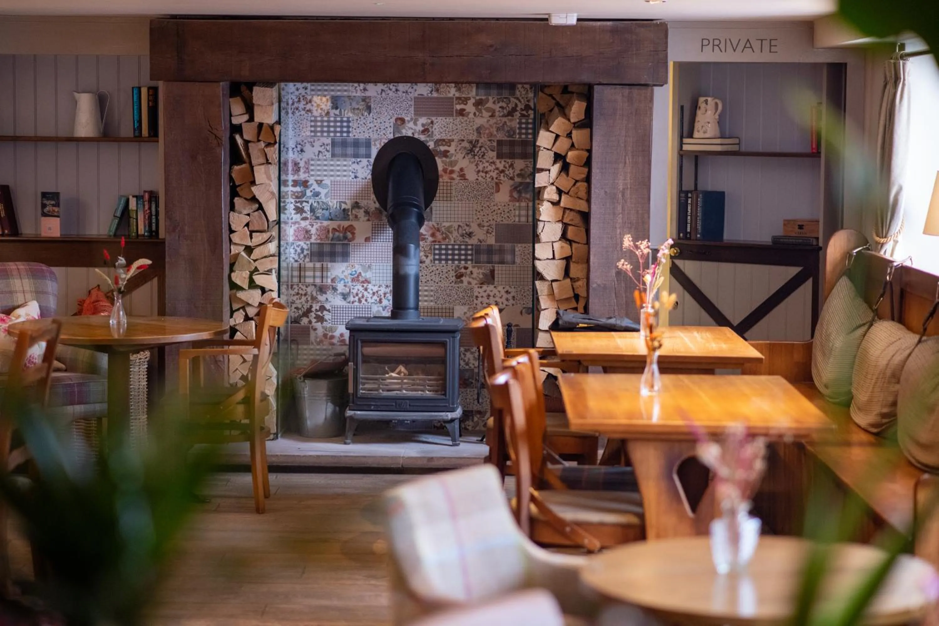 Lounge or bar in The Crown Inn Pooley Bridge