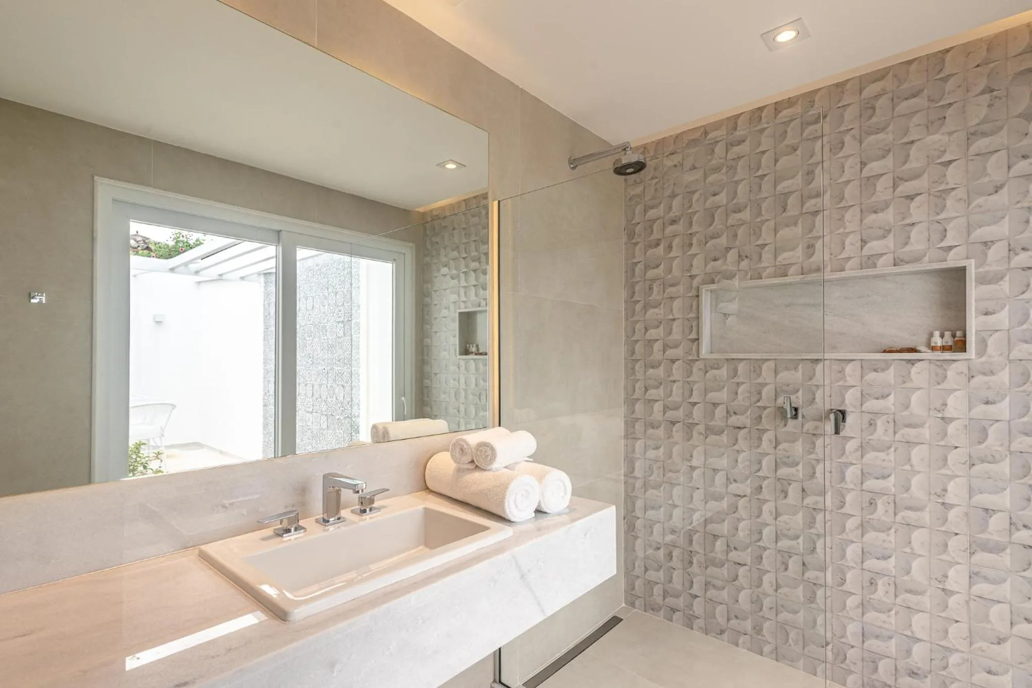 Bathroom in Villa Raphael