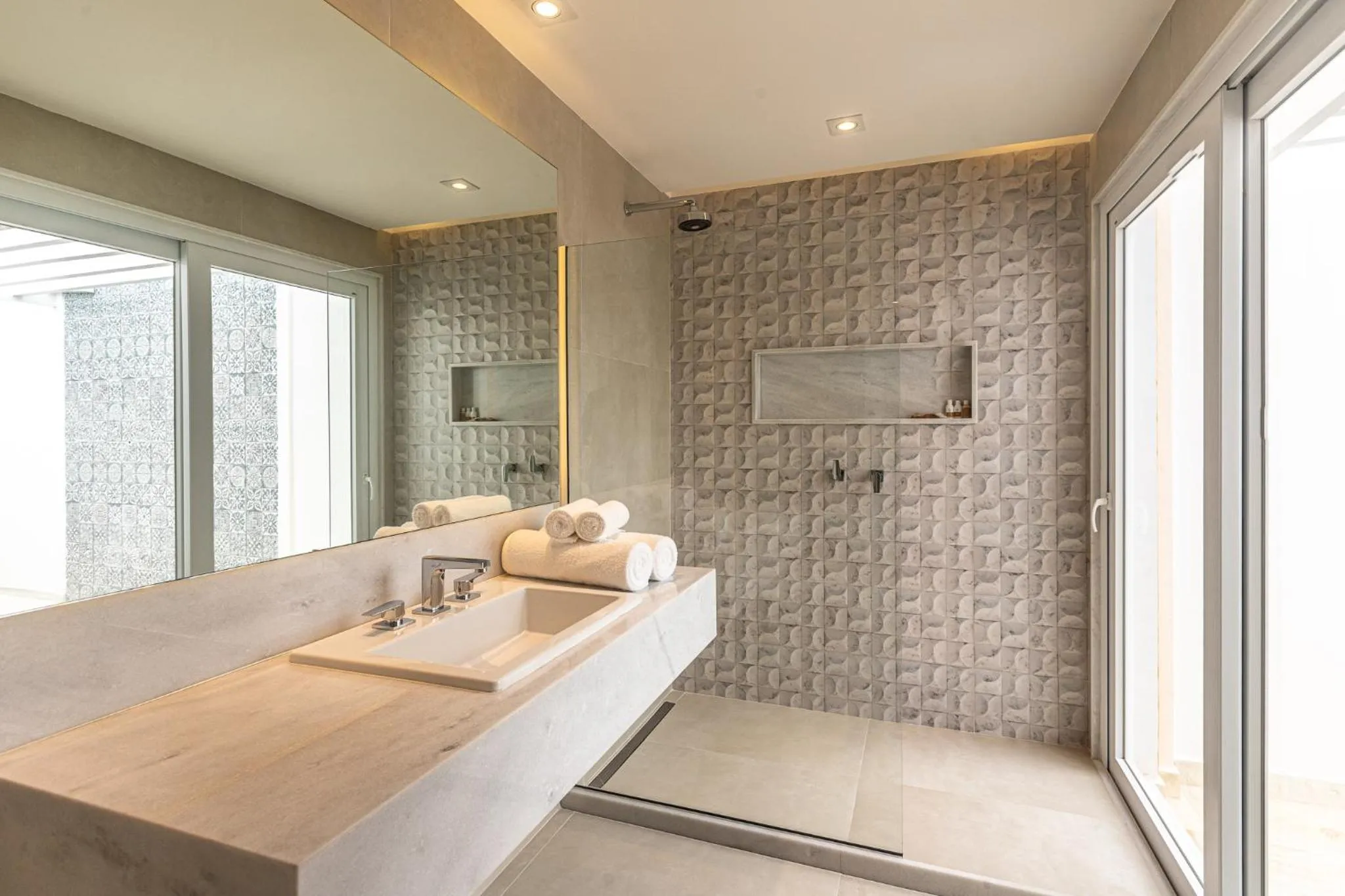 Bathroom in Villa Raphael