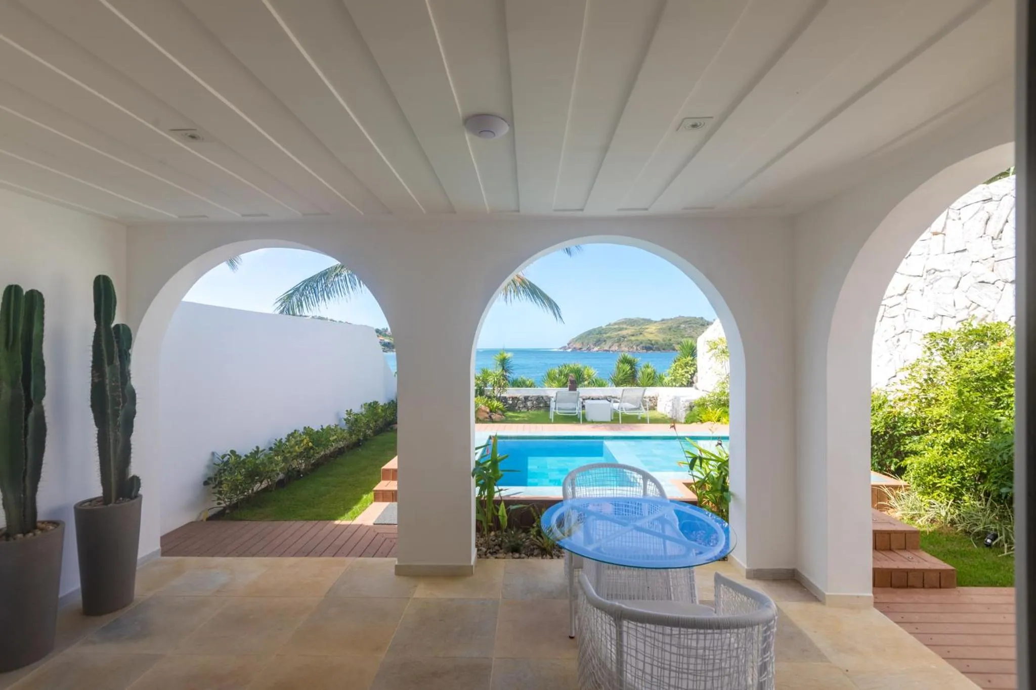 Garden view in Villa Raphael