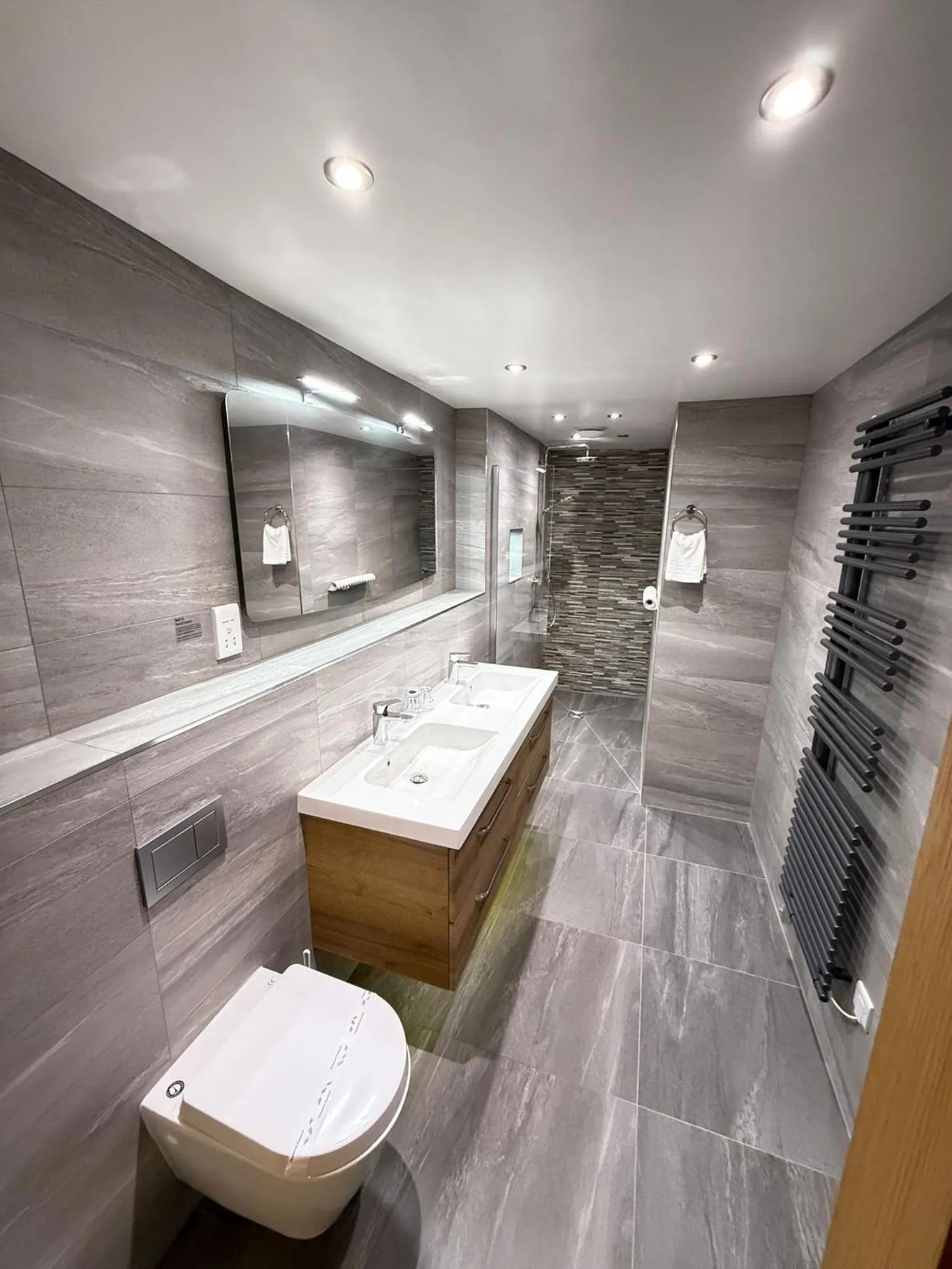 Shower in Merrion Hotel