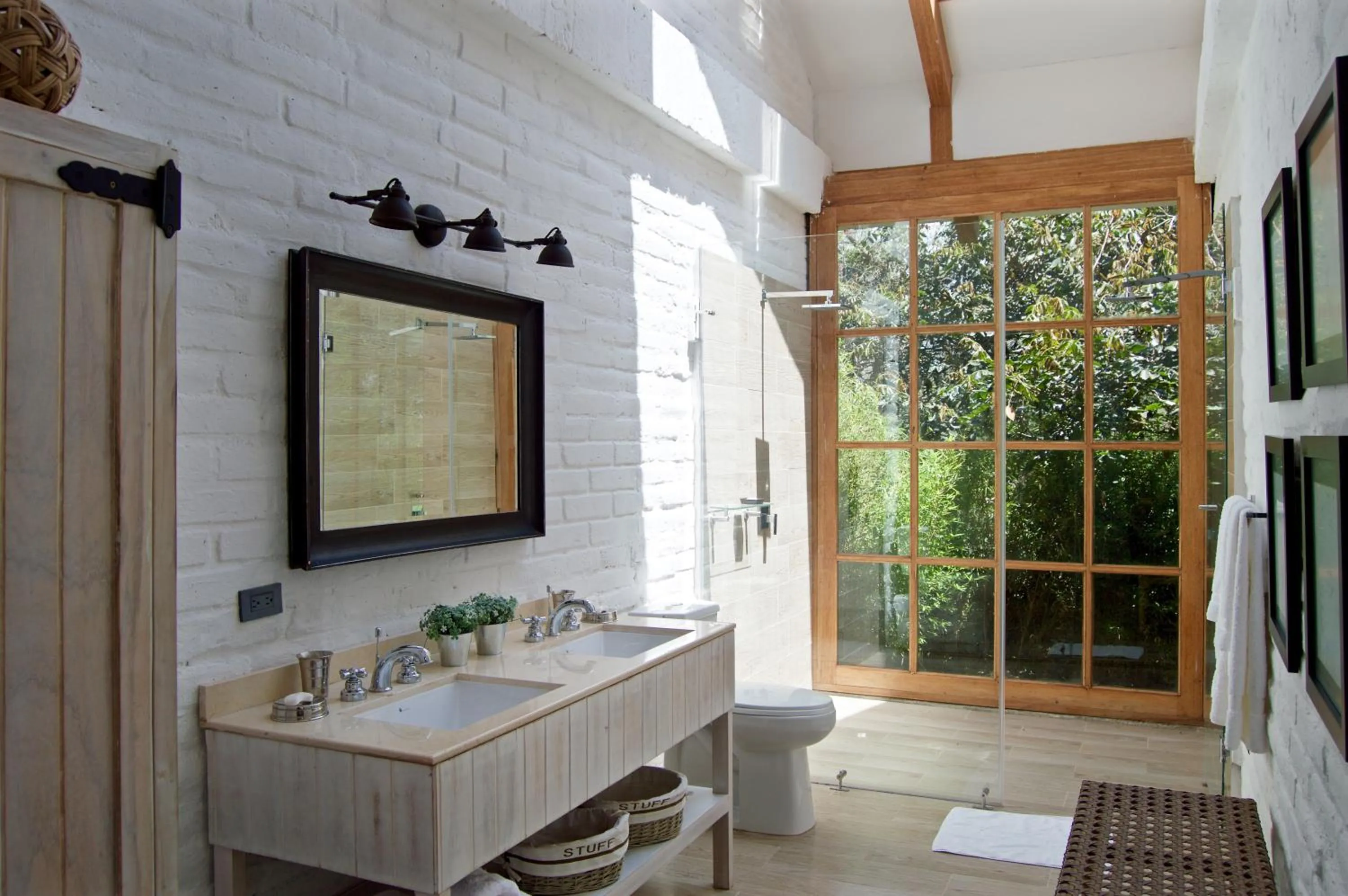 Bathroom in La Palma Polo Hotel - Airport Area