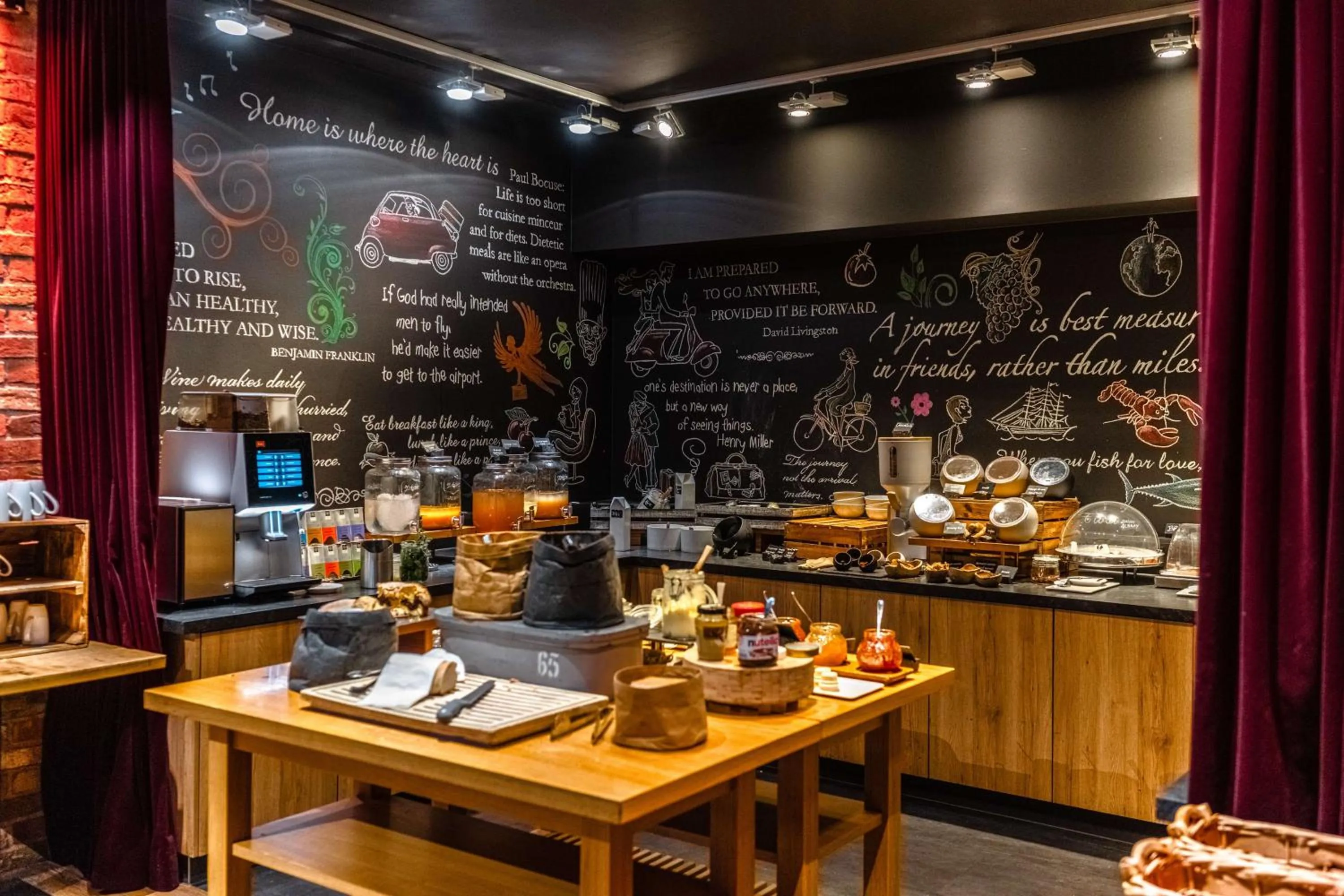 Breakfast in pentahotel Liège