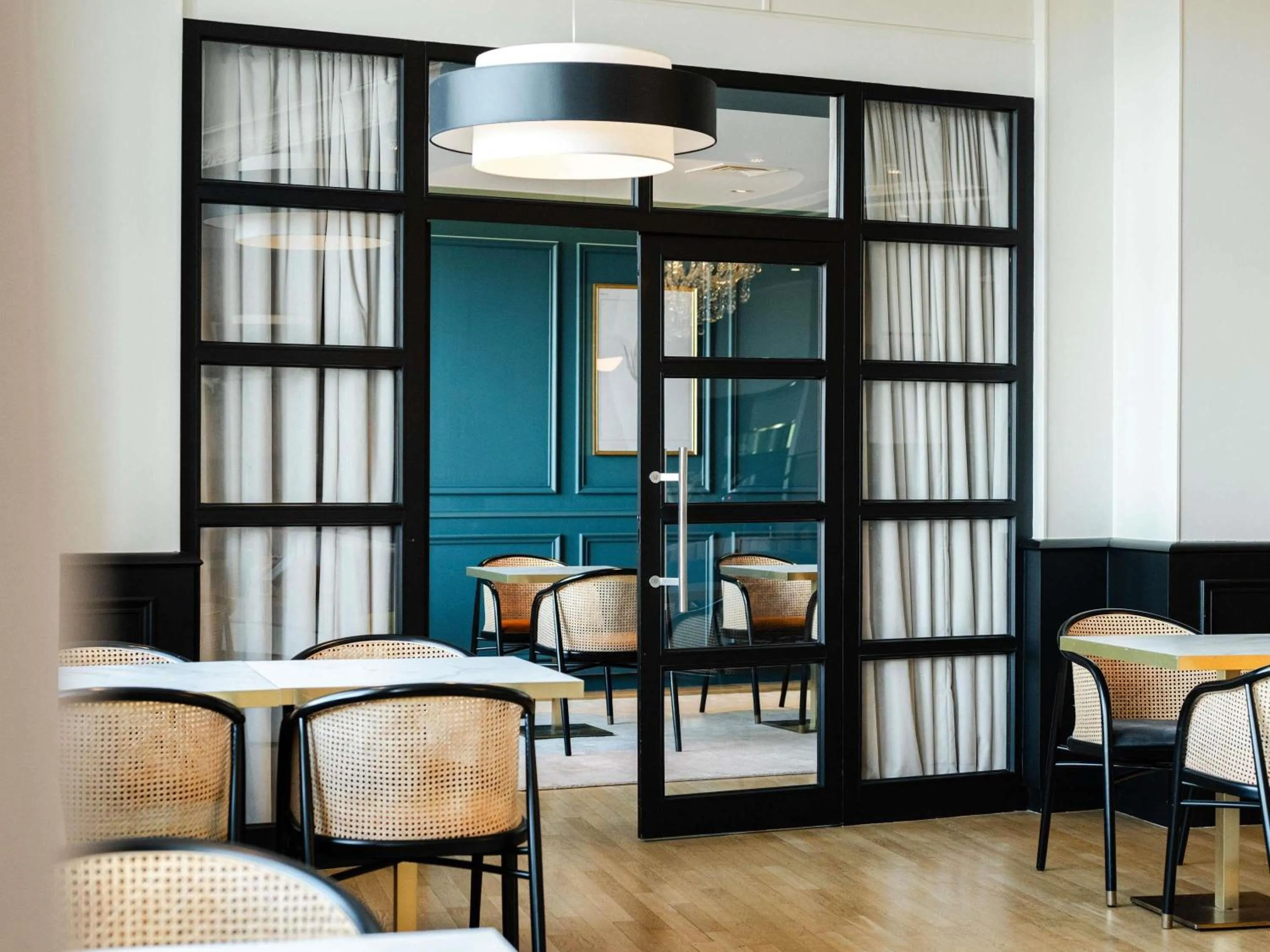 Meeting/conference room in Hotel Mercure Roscoff Bord De Mer