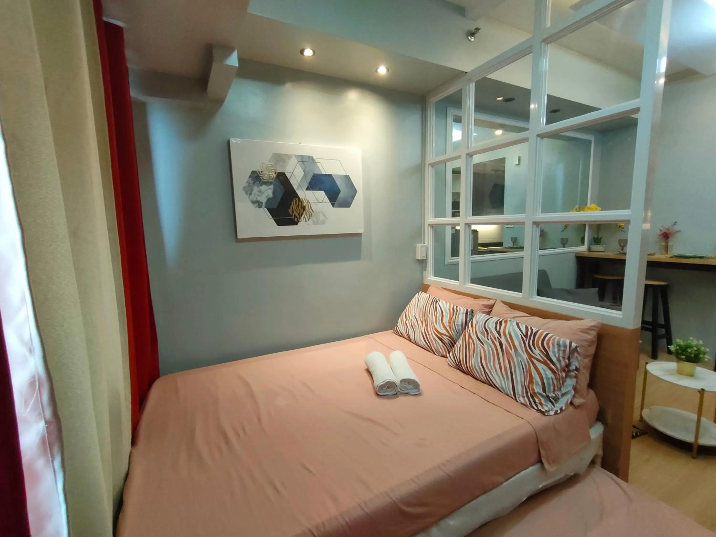Bed in Tagaytay Wind Residences
