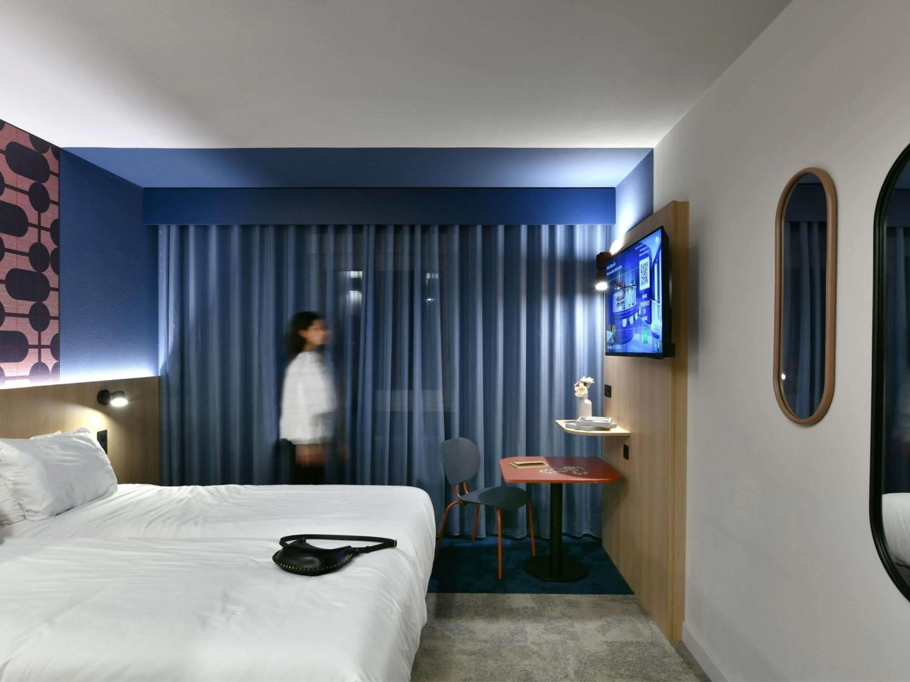 Bedroom, Bed in Ibis Styles Charleroi Airport Aero 44