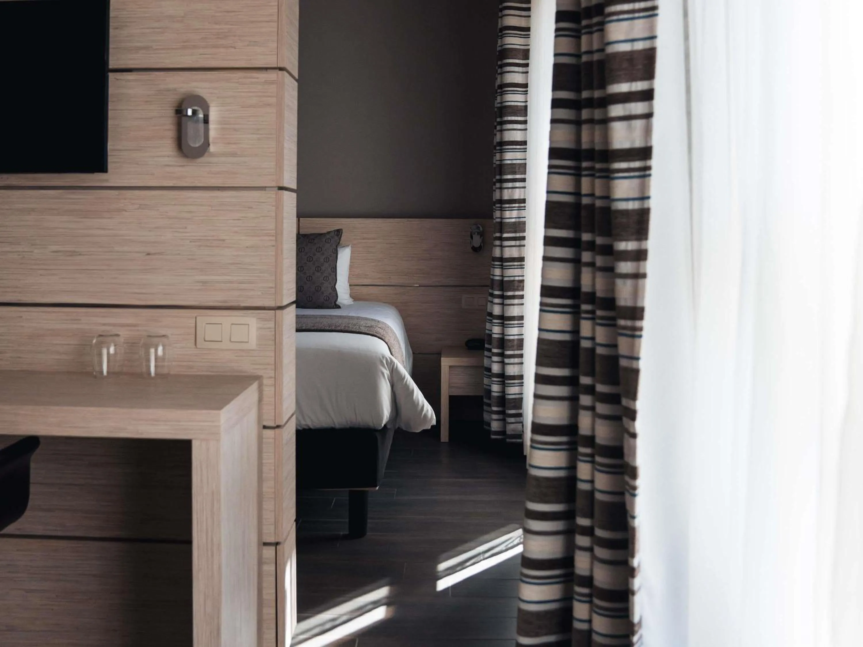 Bedroom, Bed in Ibis Styles Charleroi Airport Aero 44