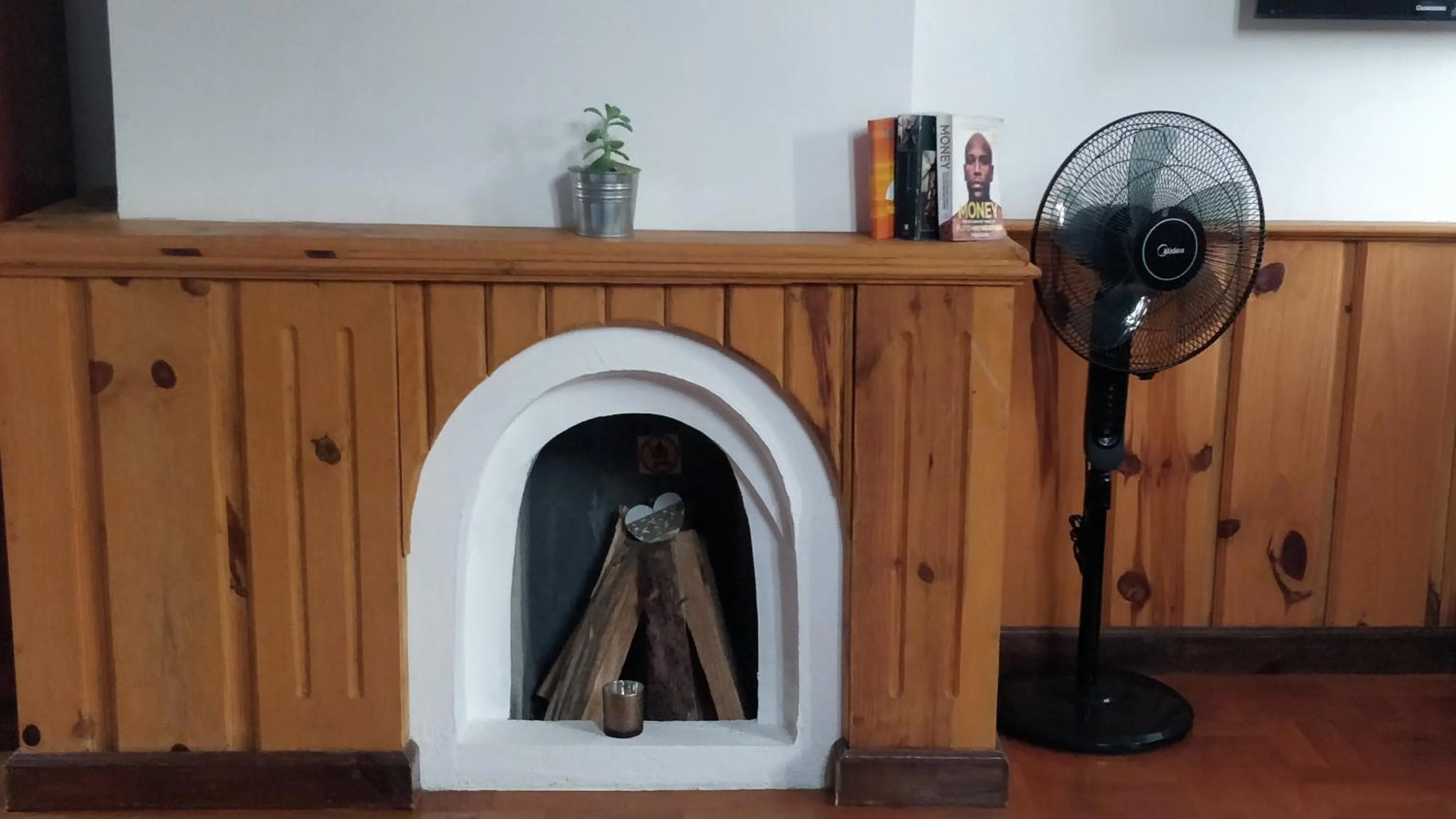 Decorative detail in Hillock Villa