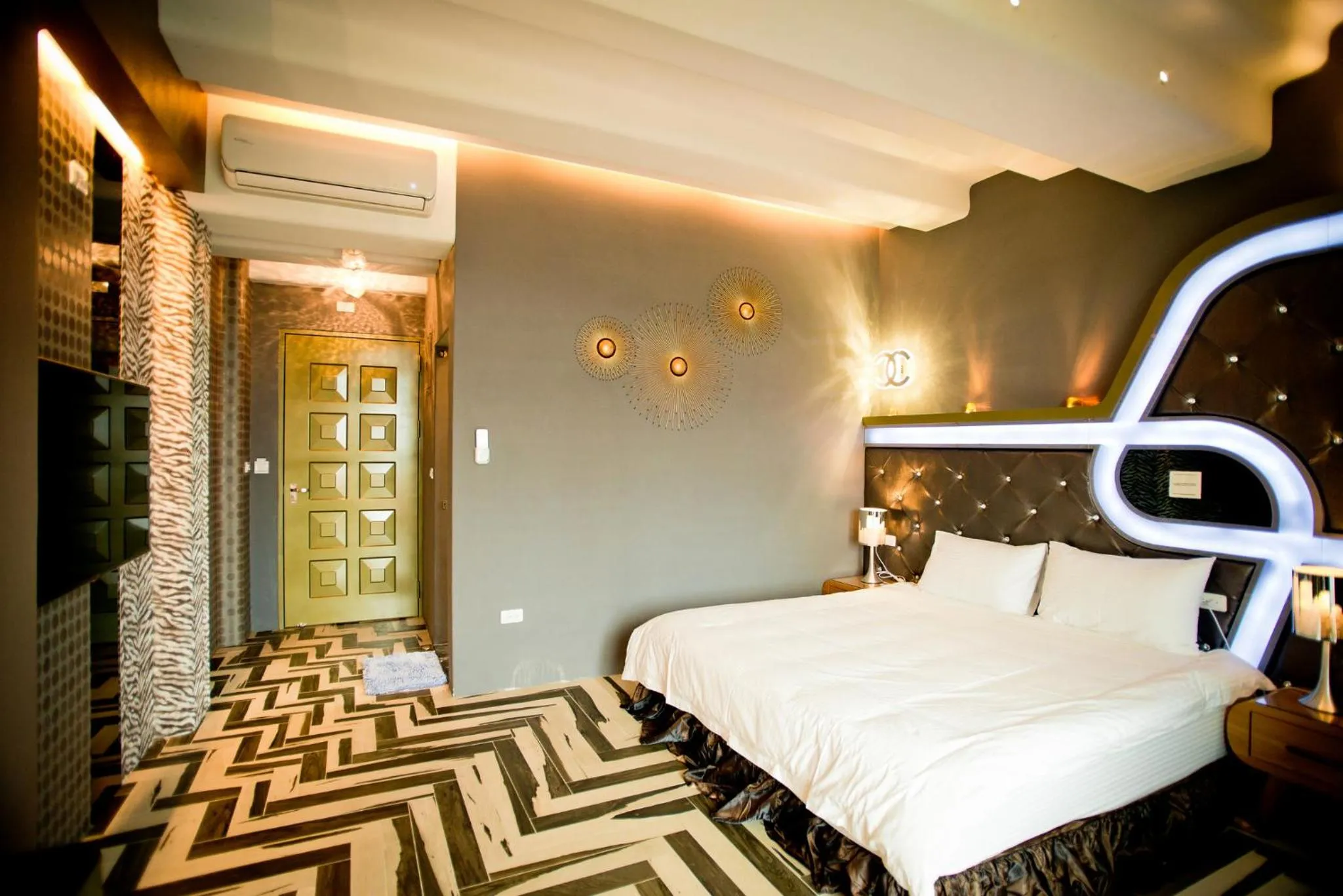 bunk bed, Bed in Kaho Homestay II