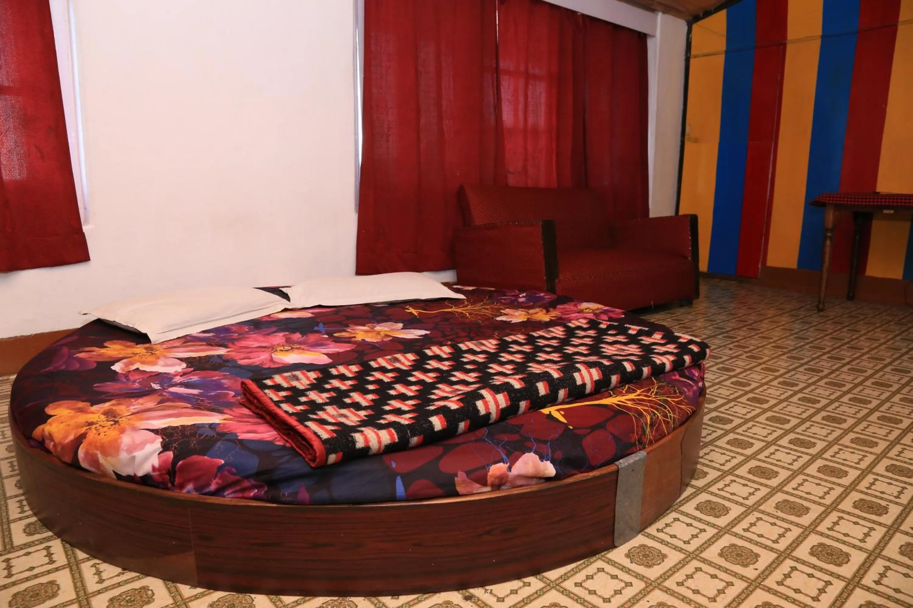 Bed in Prince Hotel Mallroad