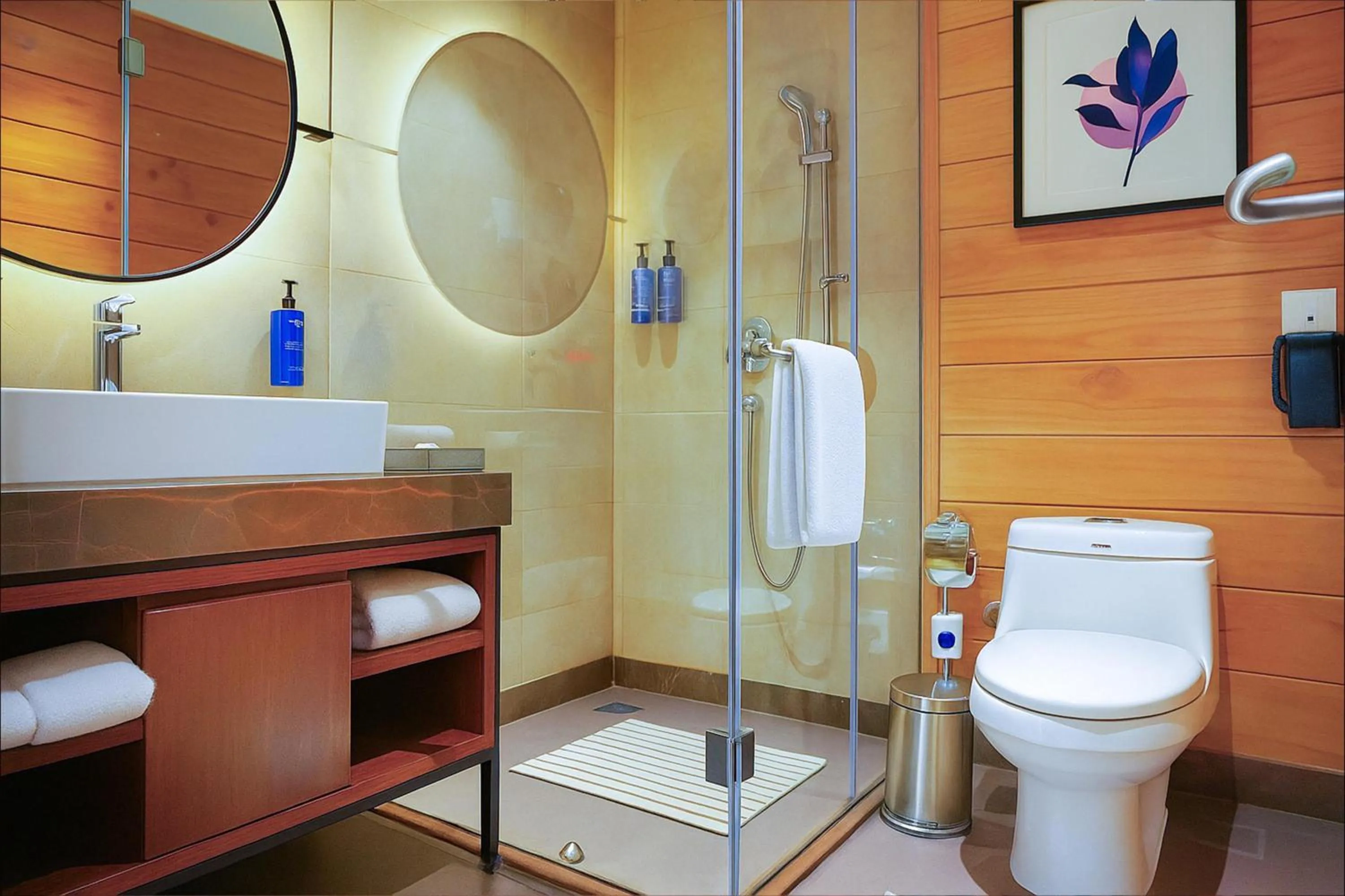 Bedroom in Radisson Blu Resort Dharamshala