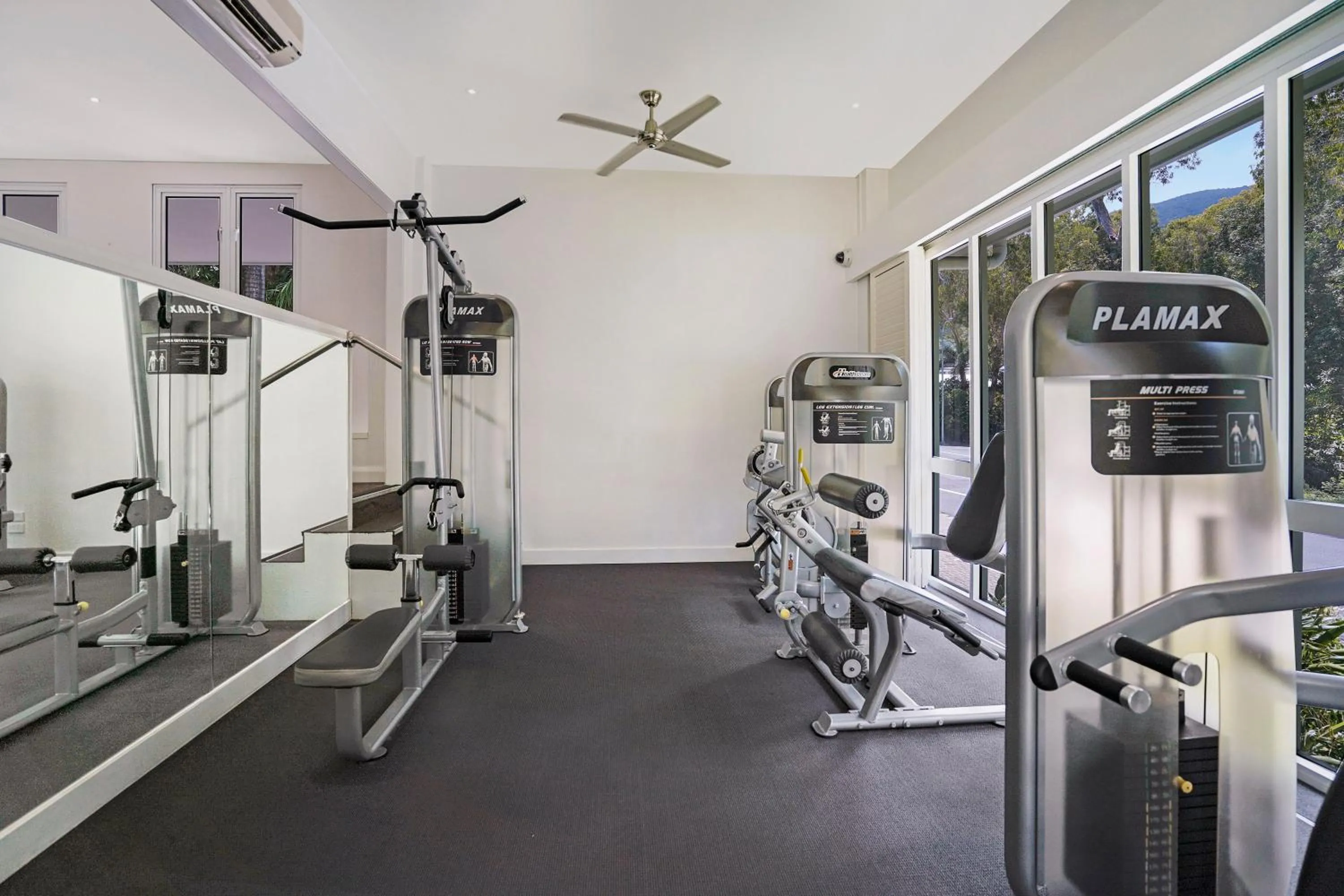 Fitness centre/facilities in Elysium Private Apartments at Beach Club & Spa