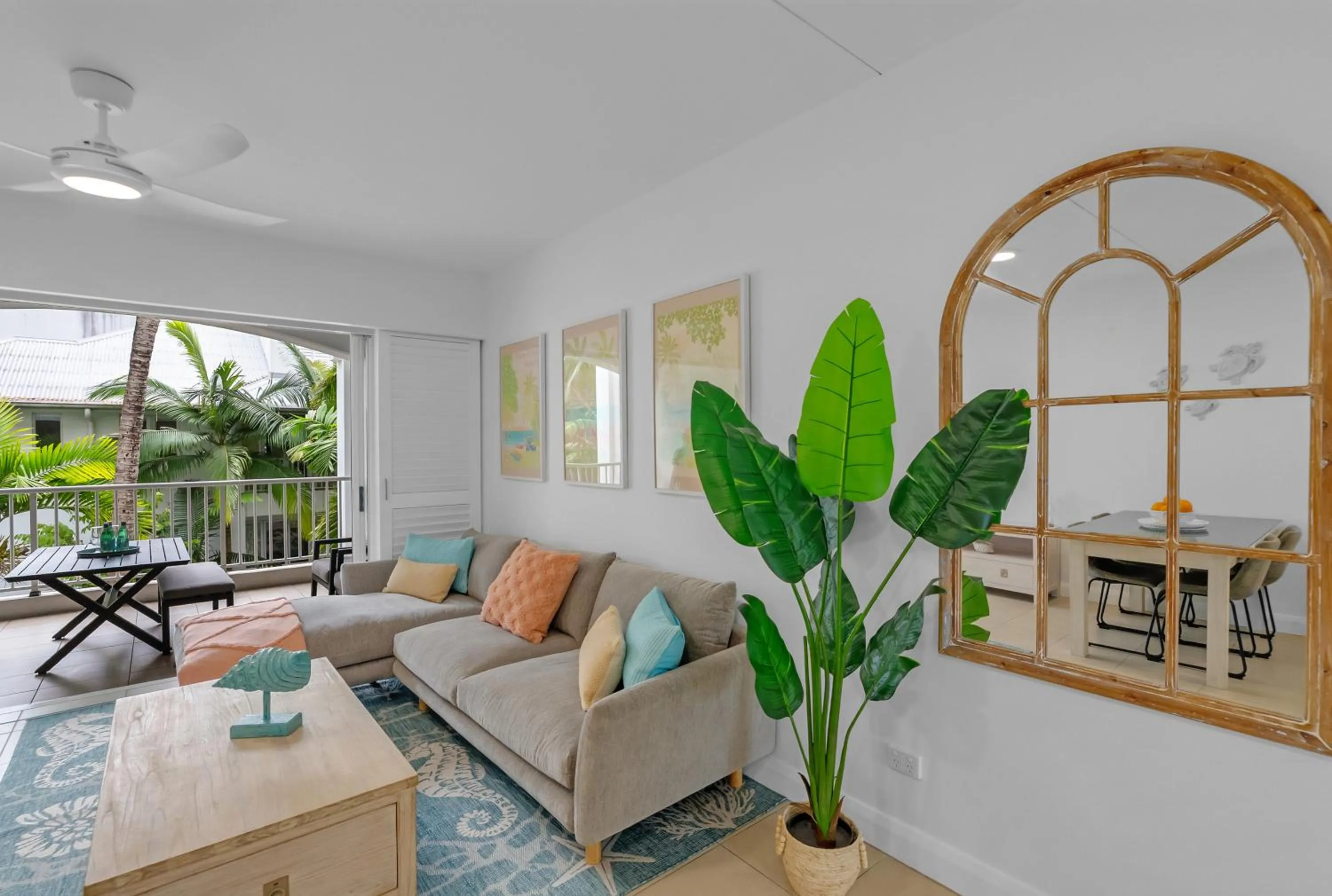 Living room in Elysium Private Apartments at Beach Club & Spa
