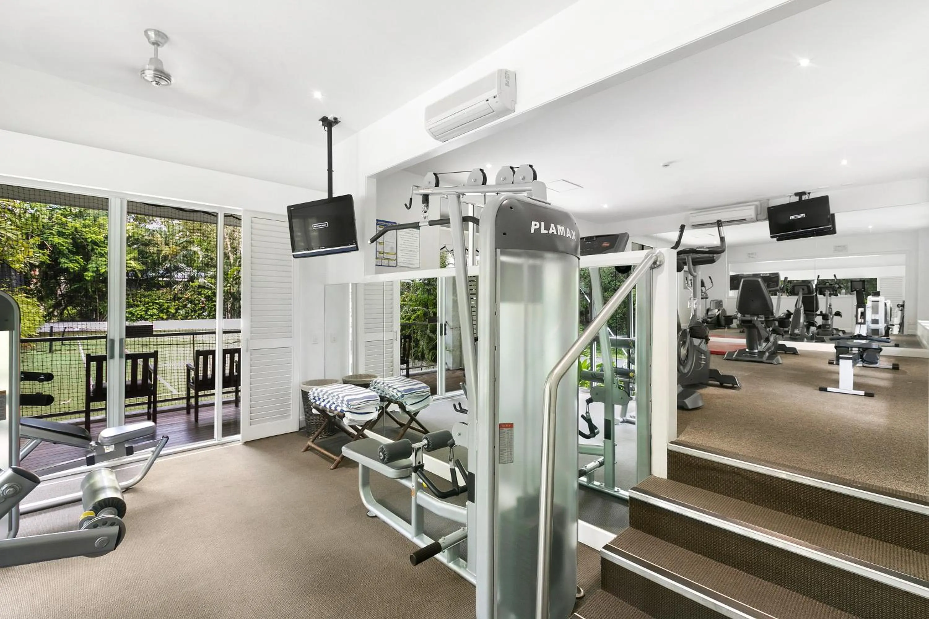 Fitness centre/facilities in Elysium Private Apartments at Beach Club & Spa