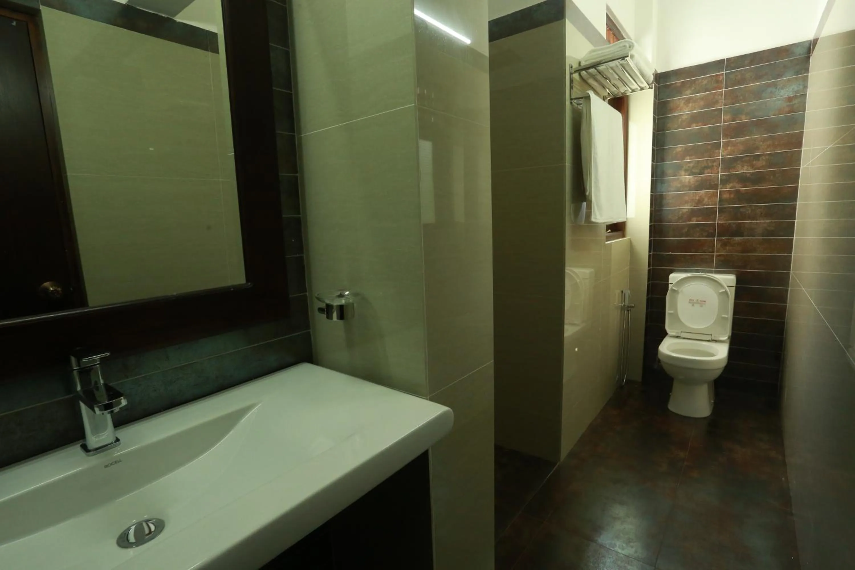 Toilet, Bathroom in River Breeze Villa Bentota