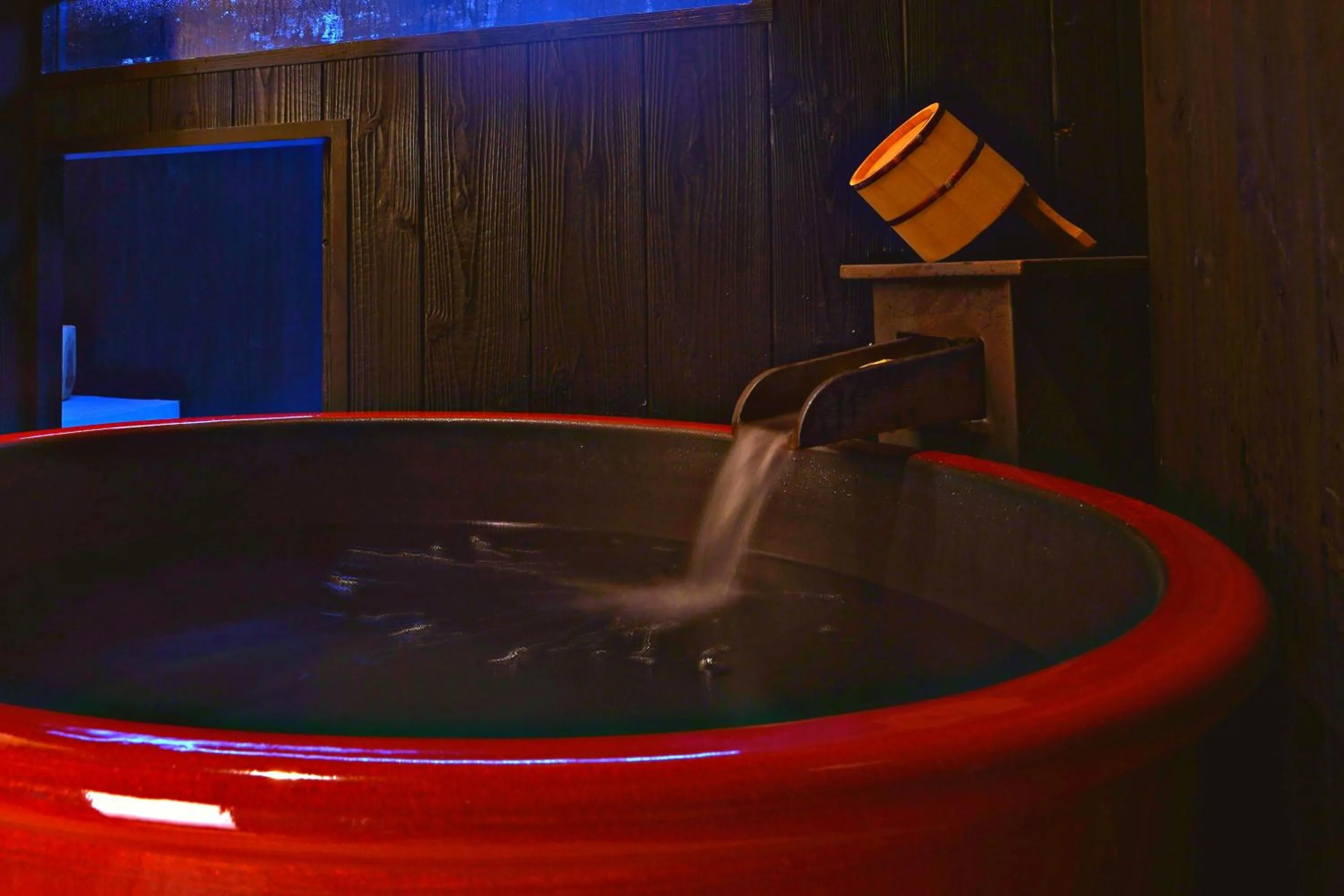 Hot Tub in Kiraku Kyoto Aneyakoji