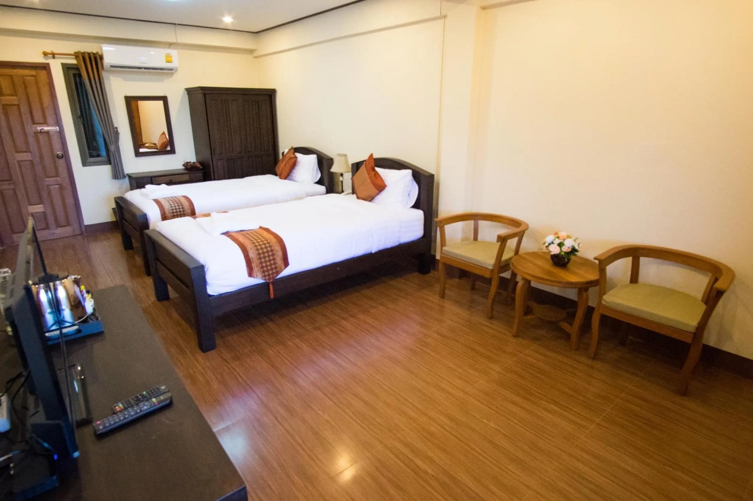 Bedroom, Bed in NanBaanKhun Hotel