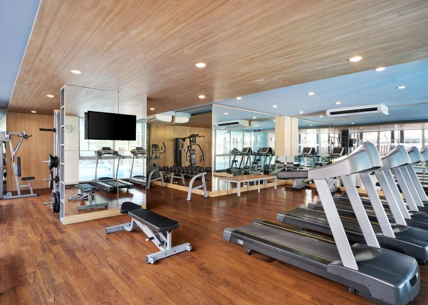 Fitness centre/facilities in The Grass Serviced Suites