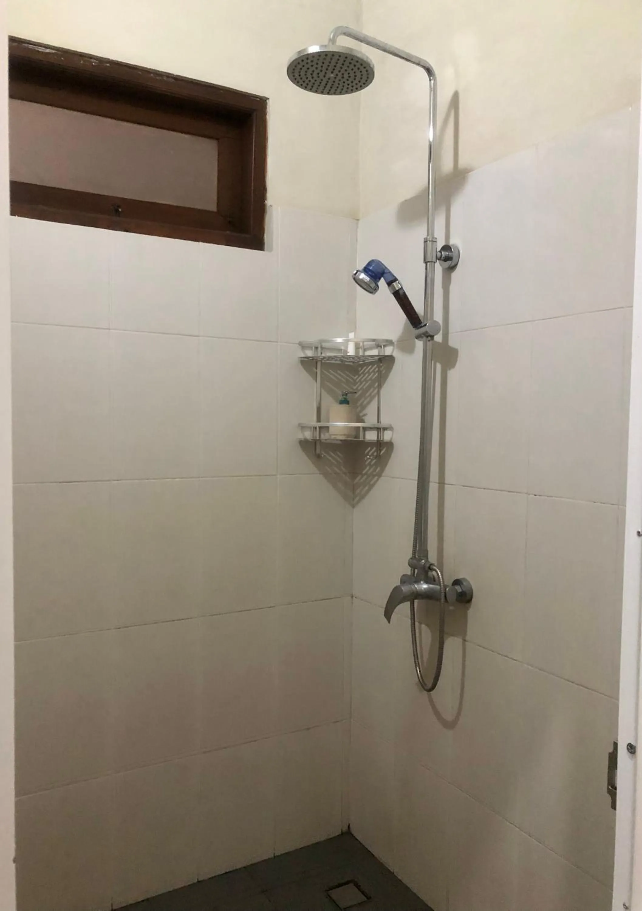 Bathroom in Aru House Ubud