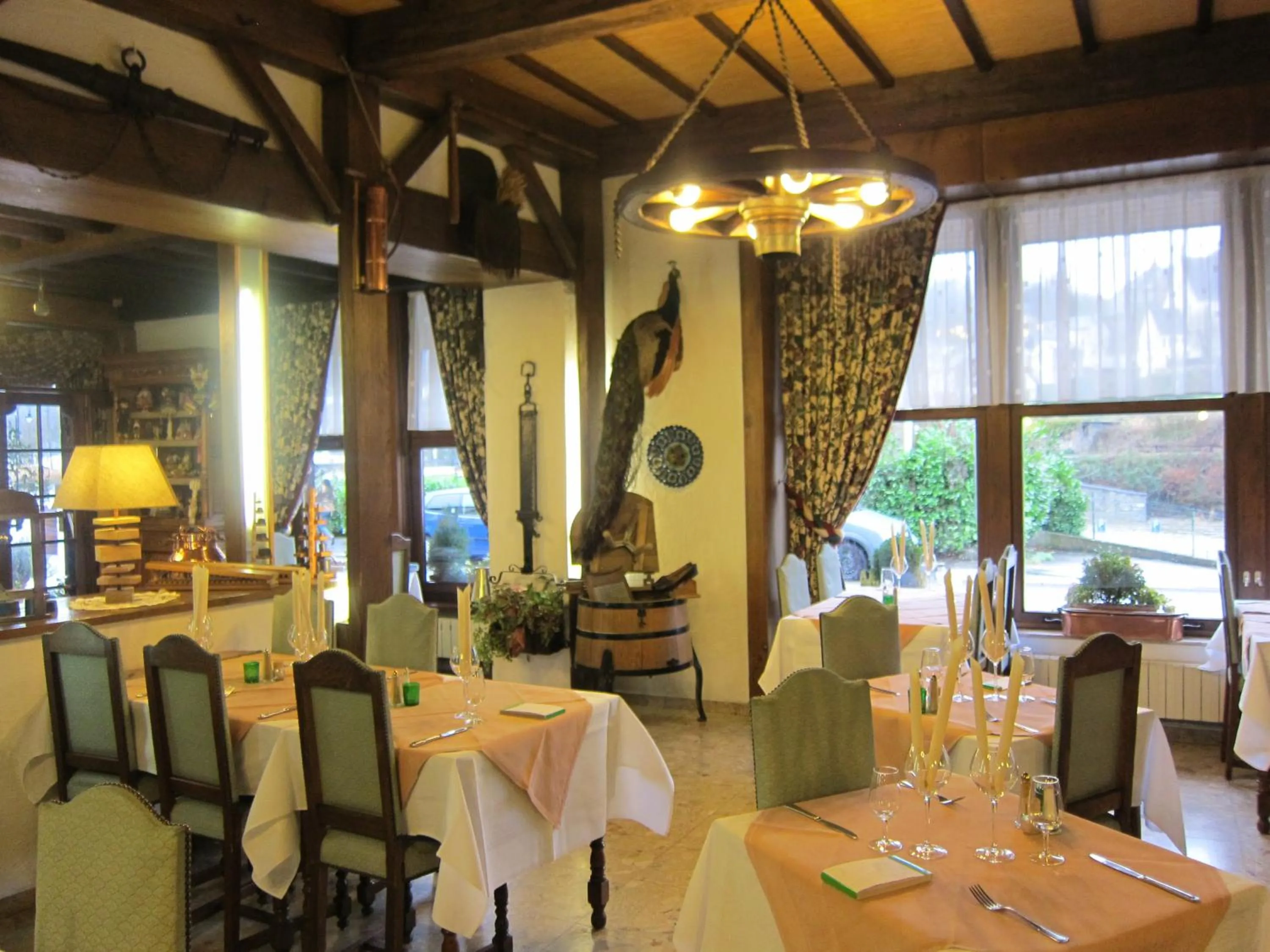 Restaurant/places to eat in Auberge d'Alsace Hotel de France