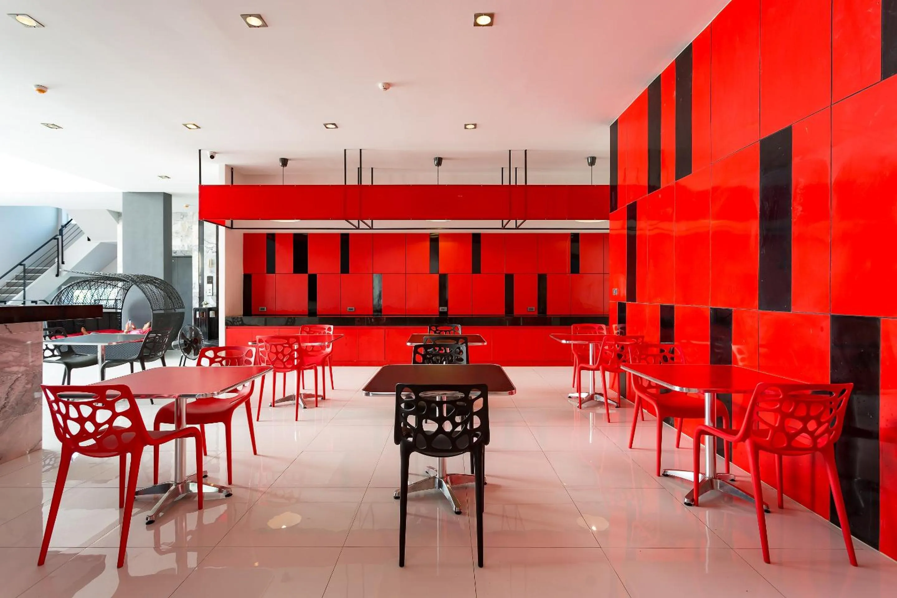 Restaurant/Places to Eat in At Patong Hotel - SHA Certified